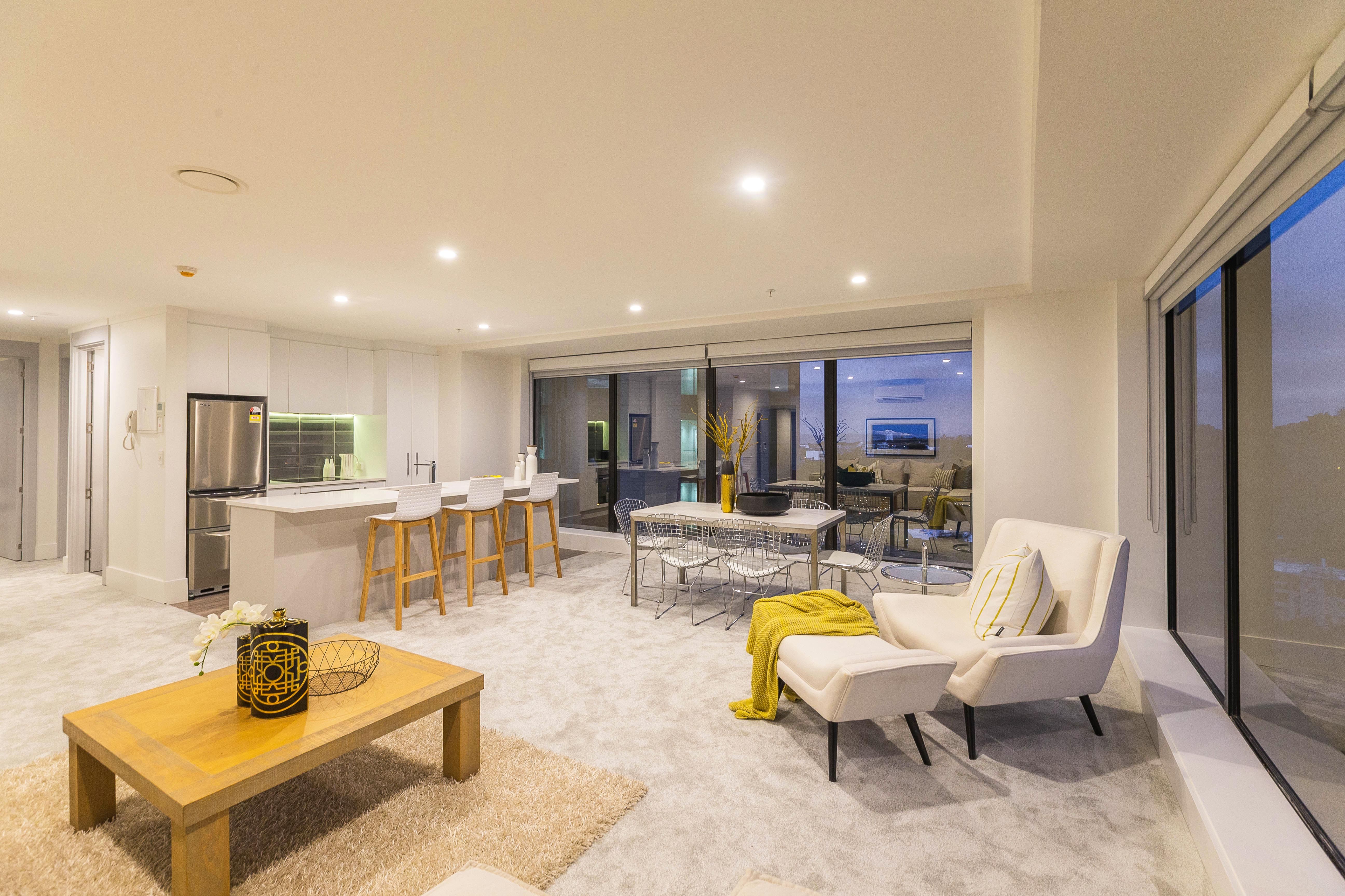 8-10/802 Whitaker Place, Grafton, Auckland City