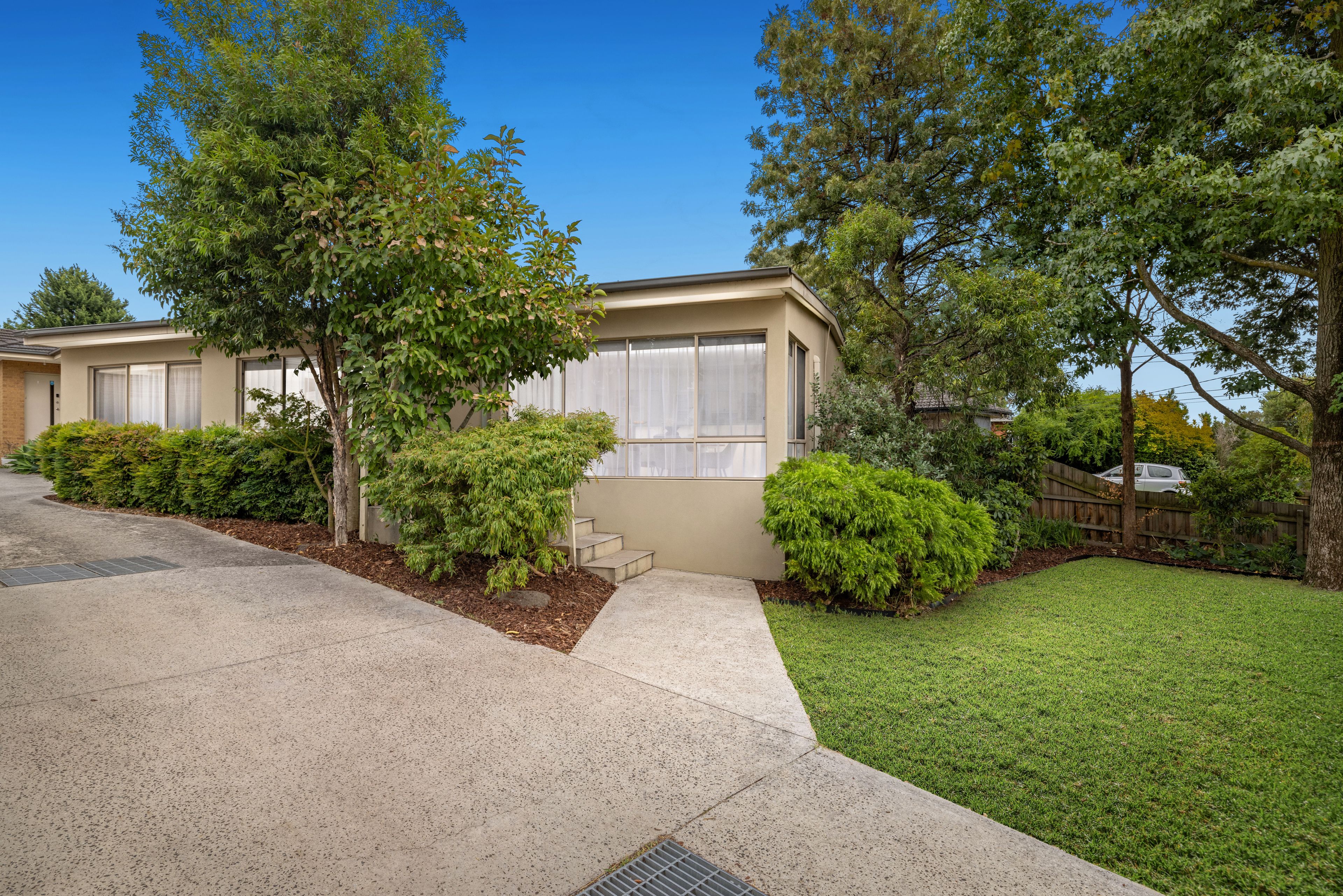 48 Linda Crescent, Ferntree Gully VIC 3156