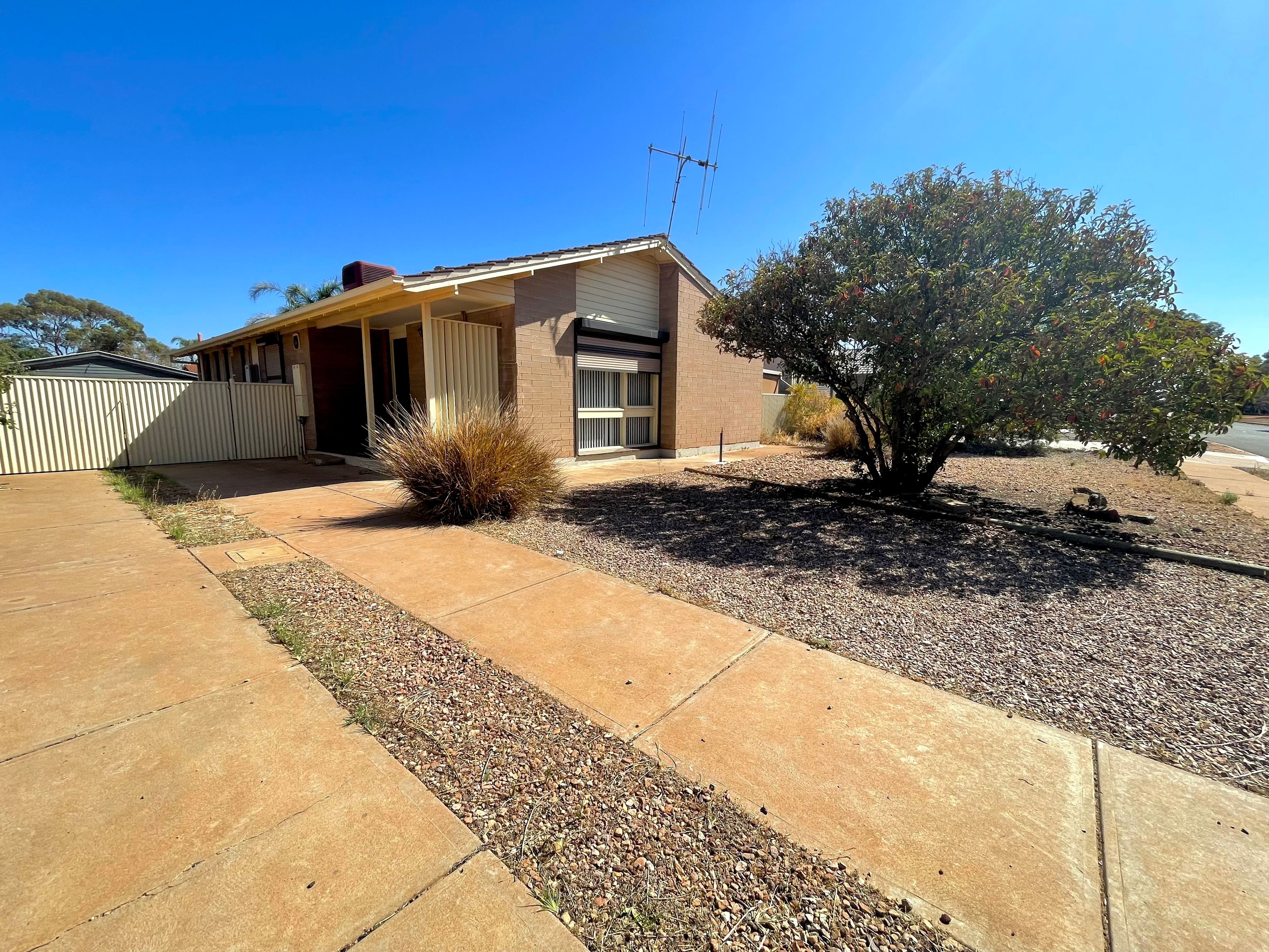 15 Harrison Close, Whyalla Jenkins, SA 5609