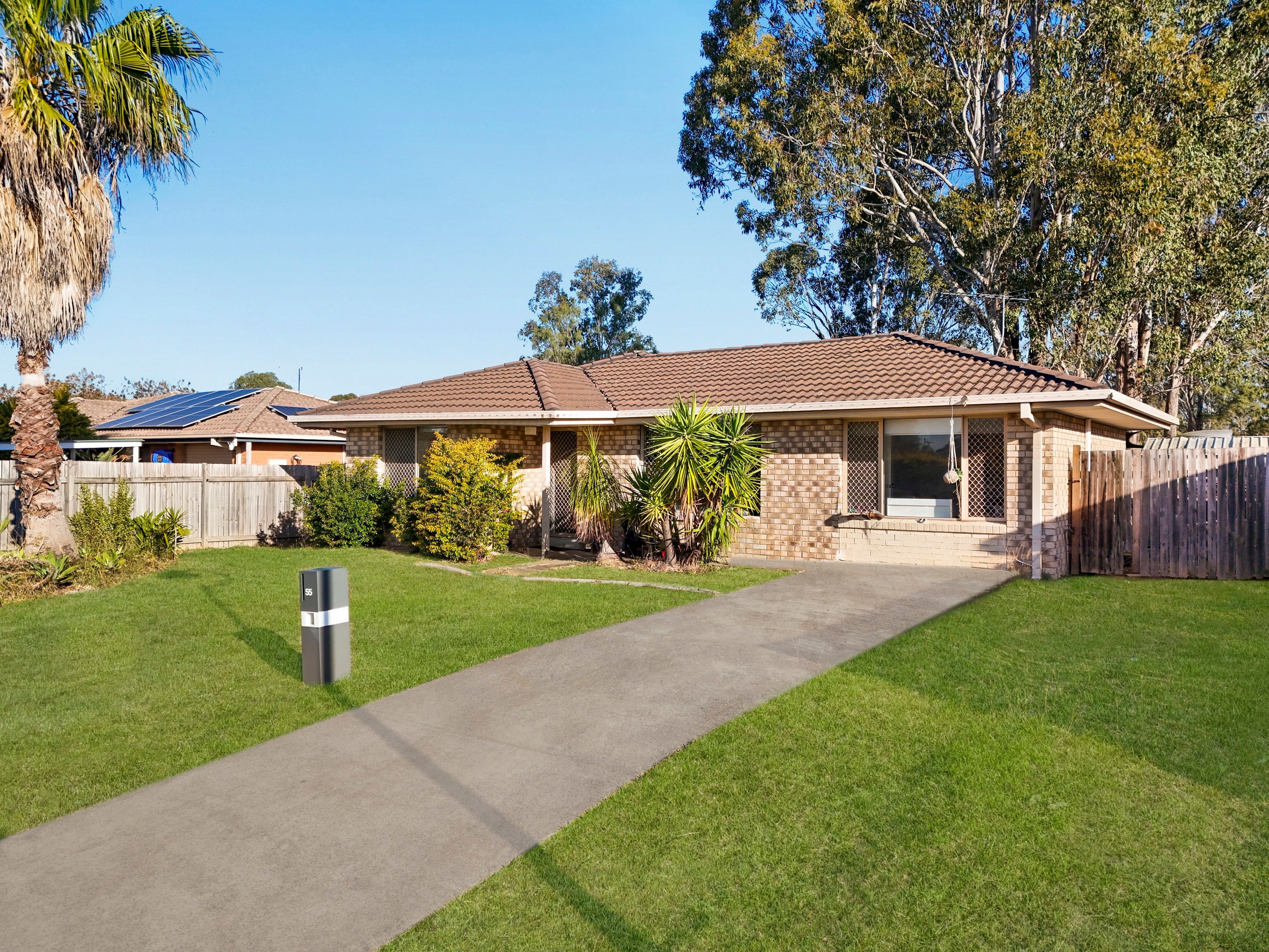 55 Selwyn Street, North Booval, QLD 4304