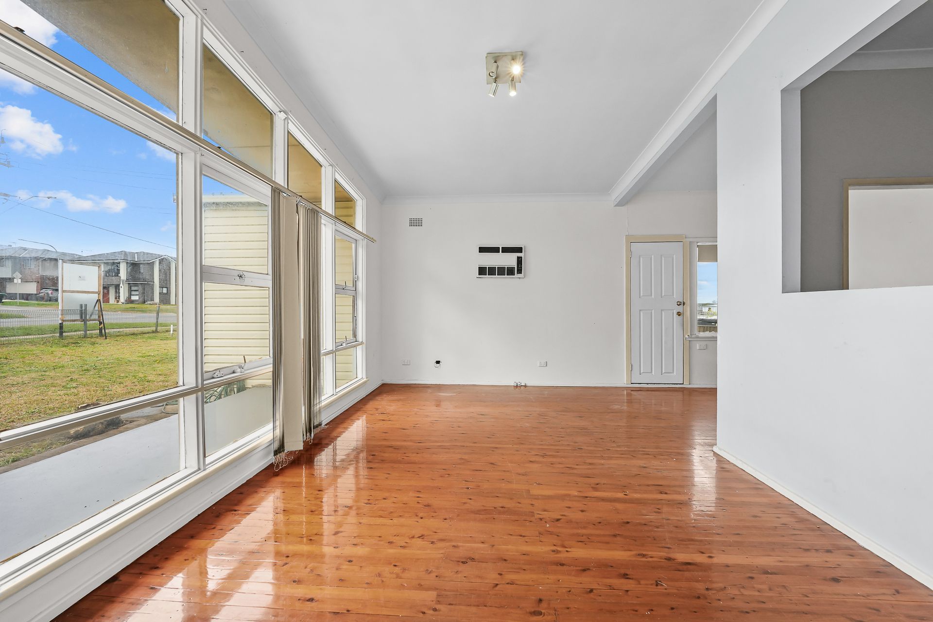 202 Edmondson Avenue — photo 5 of 18