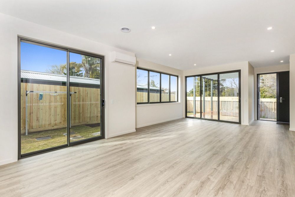 27B Holme Road — photo 4 of 6