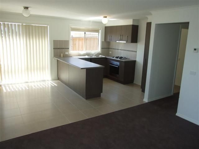 2/5 Wonga Lane, Cowes, VIC 3922