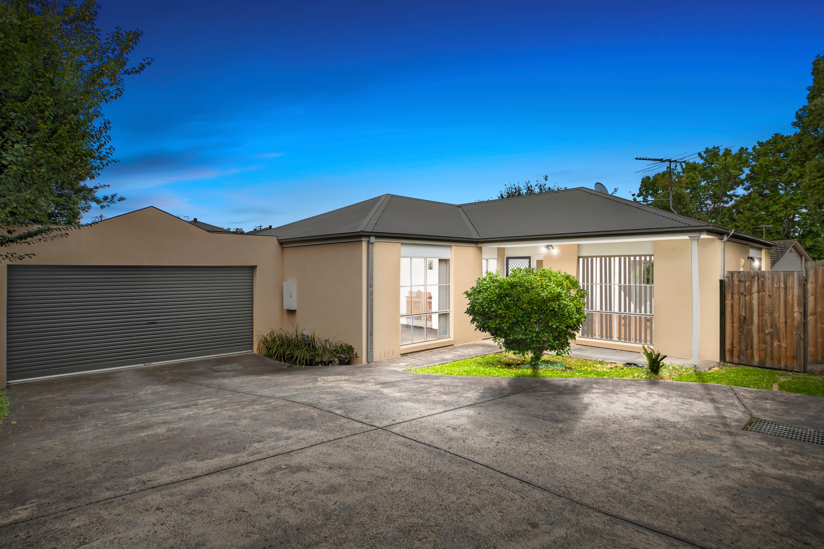 102a Scoresby Road, Bayswater, VIC 3153