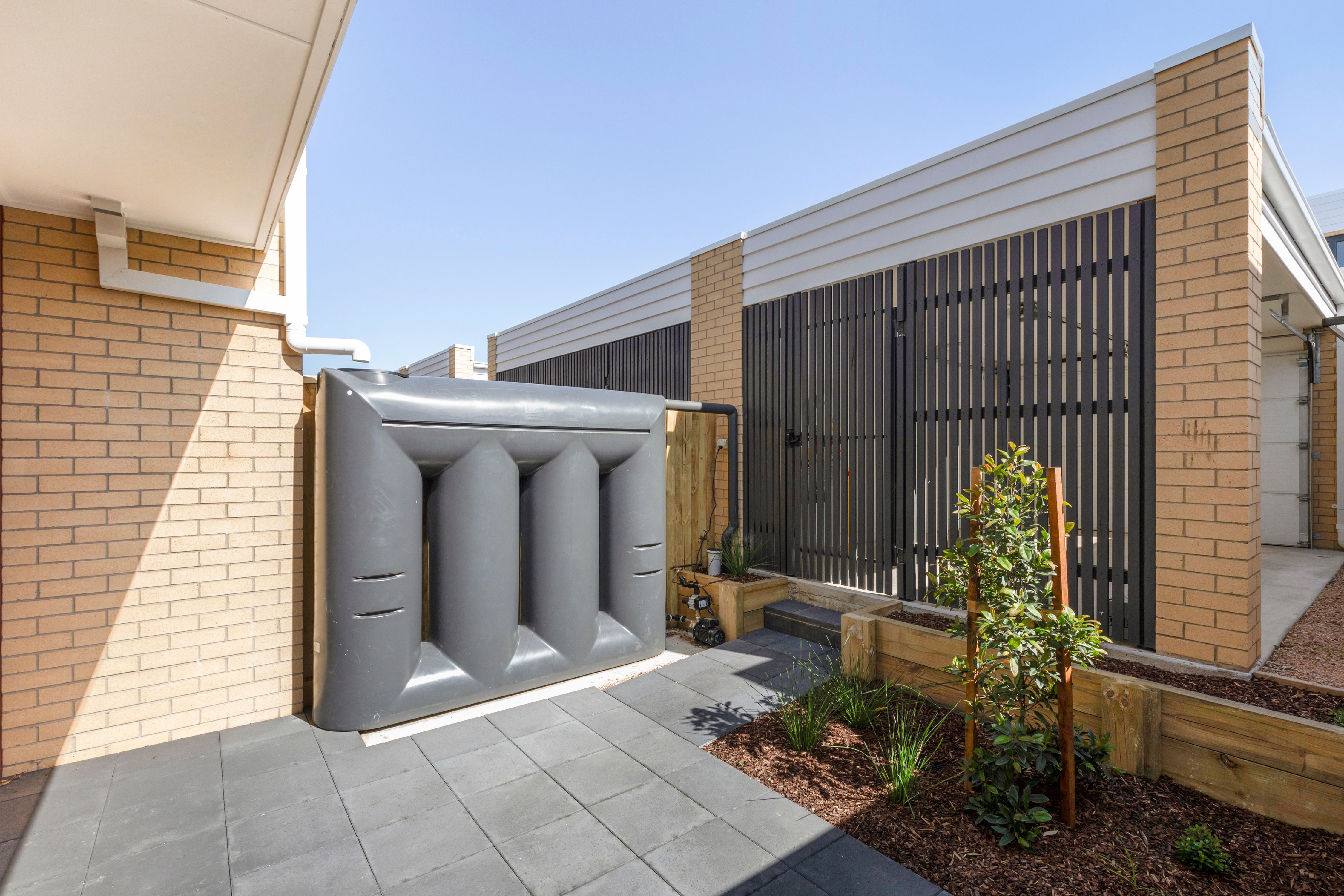 27 Paperbark Walk — photo 7 of 9