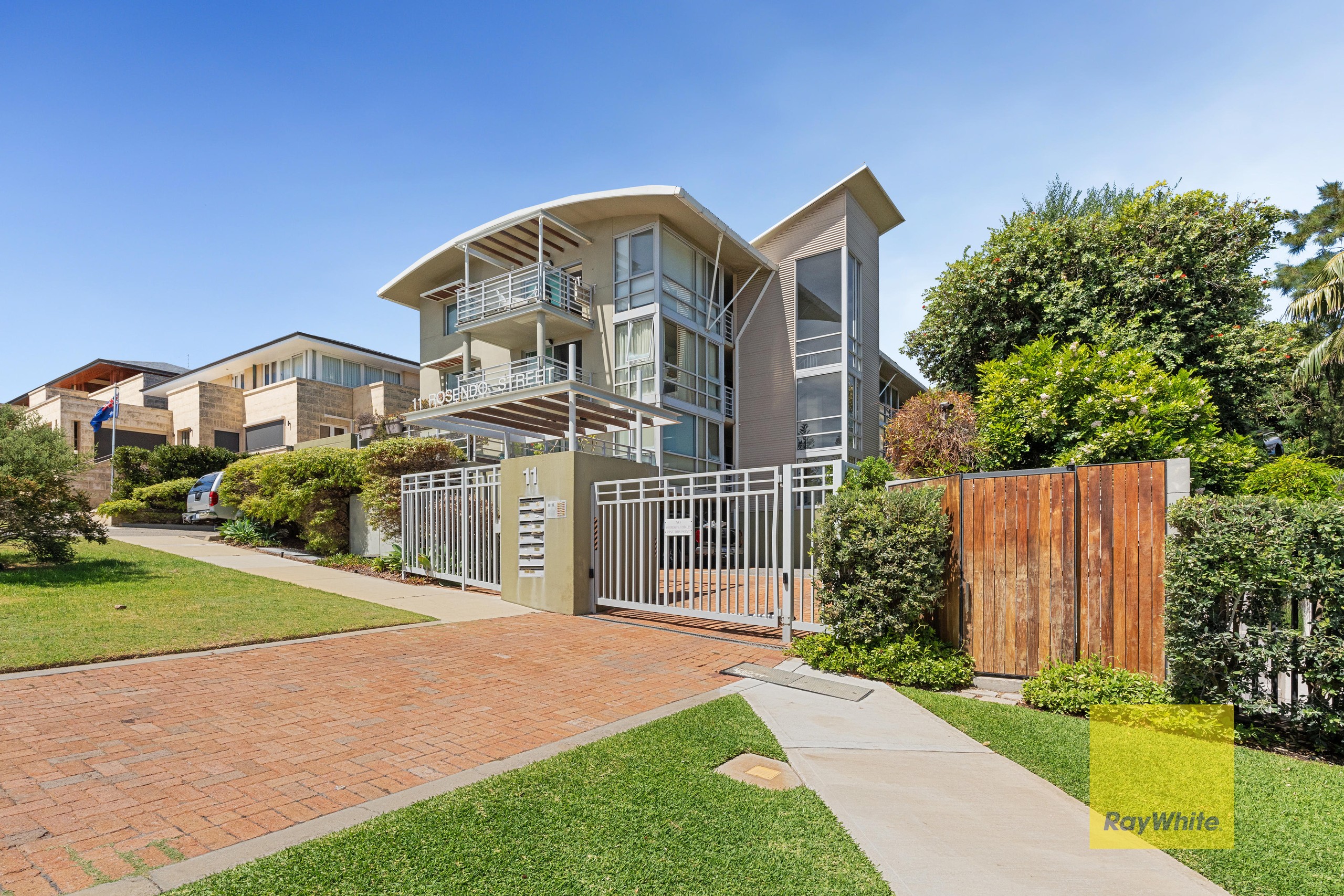 6/11 Rosendo Street, Cottesloe, WA 6011