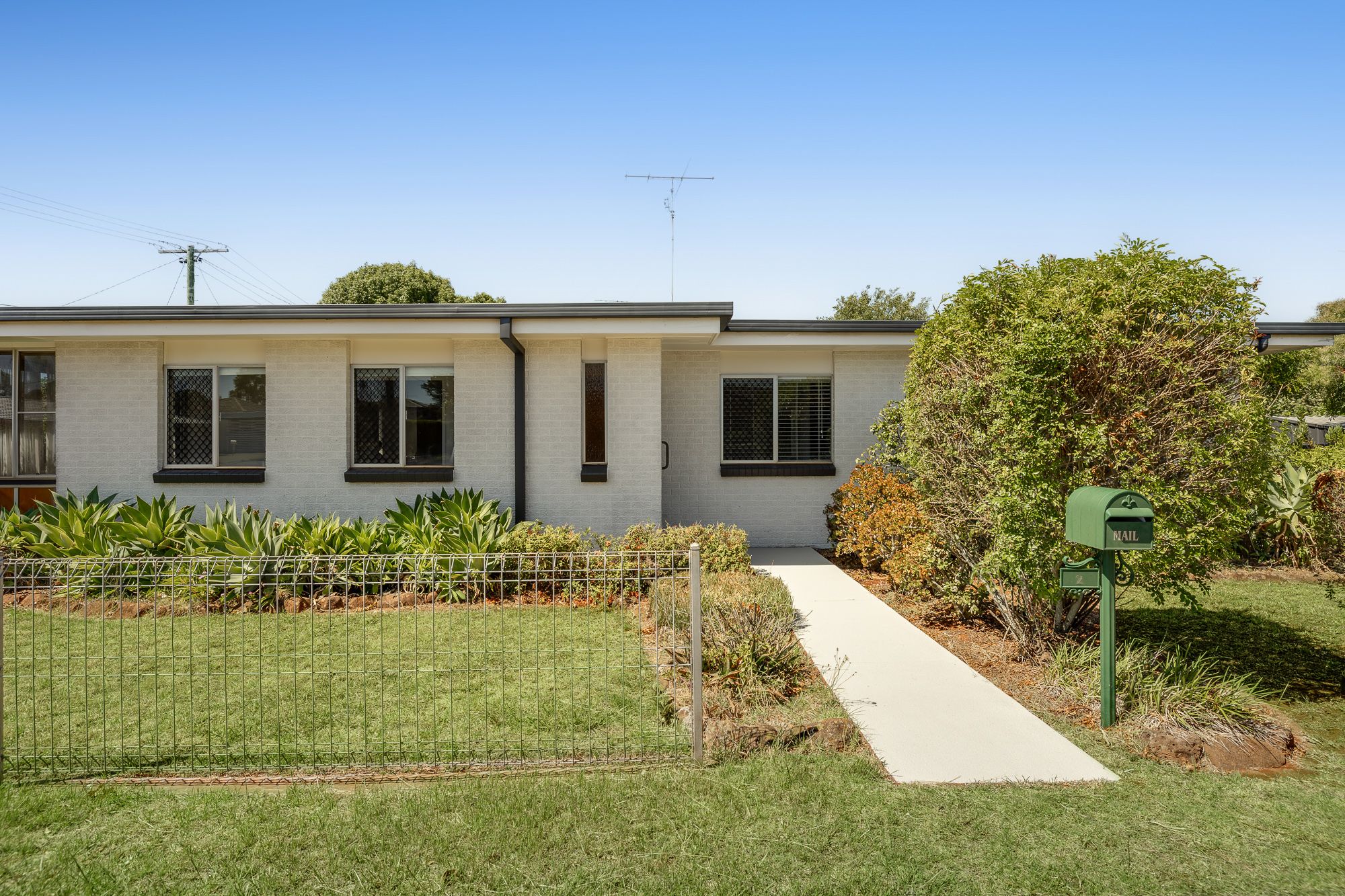 2 Mccubbin Street, Wilsonton QLD 4350