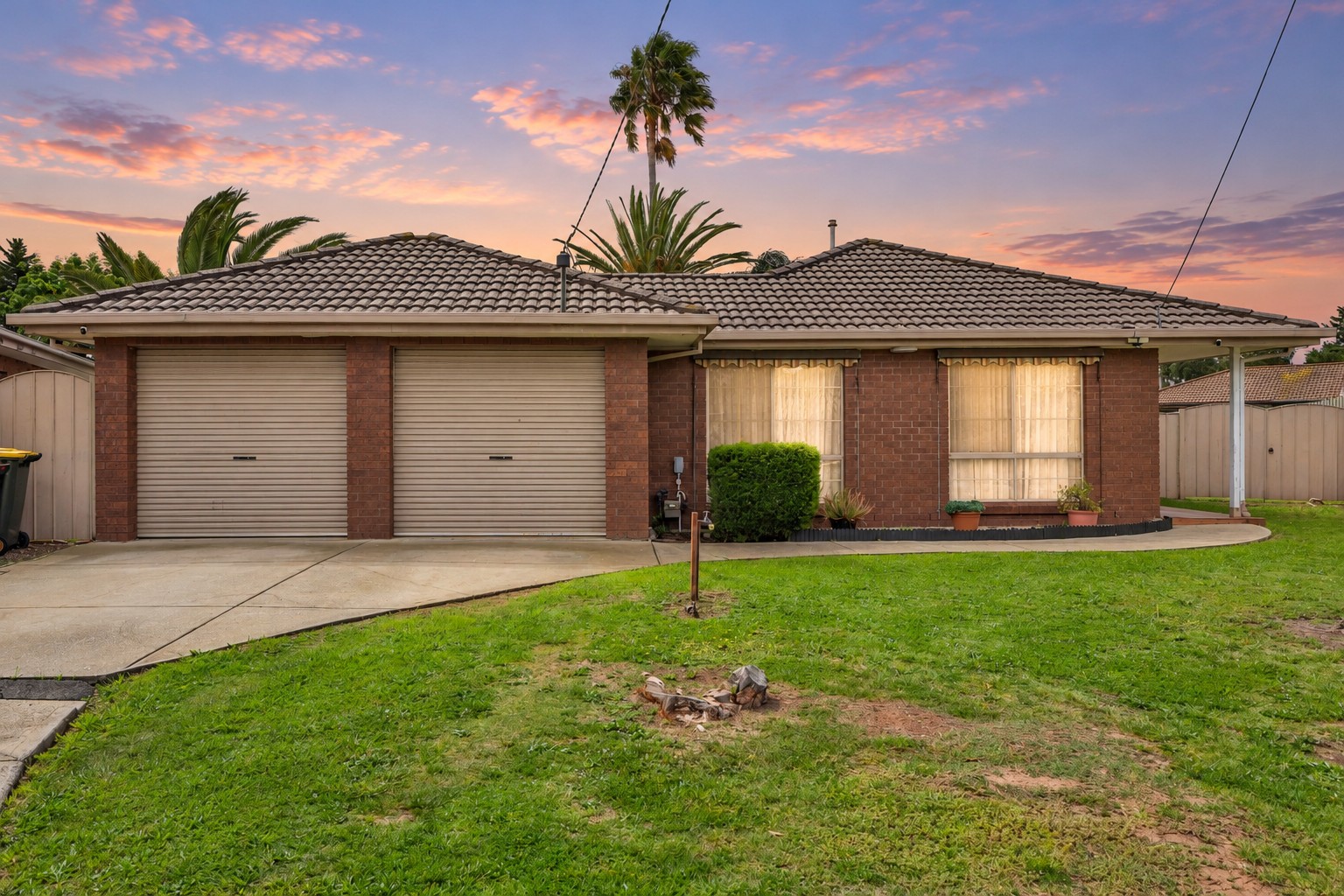 5 Warbler Close, Werribee, VIC 3030