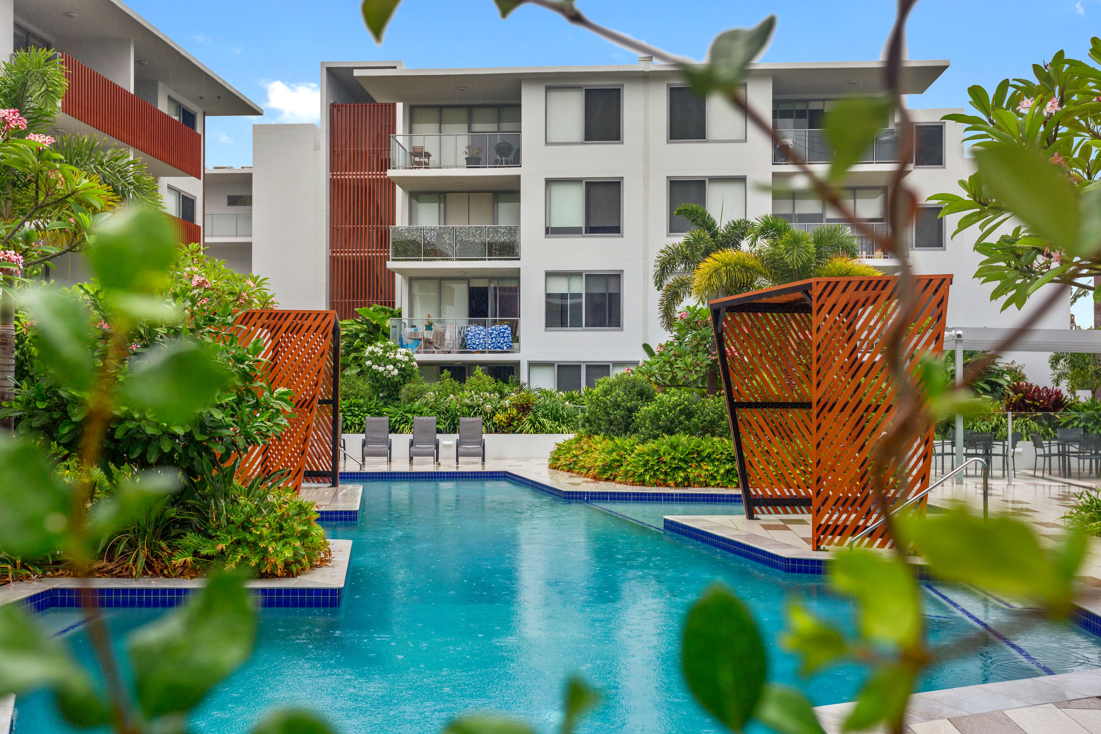 1113/6-8 Waterford Court, Bundall, QLD 4217