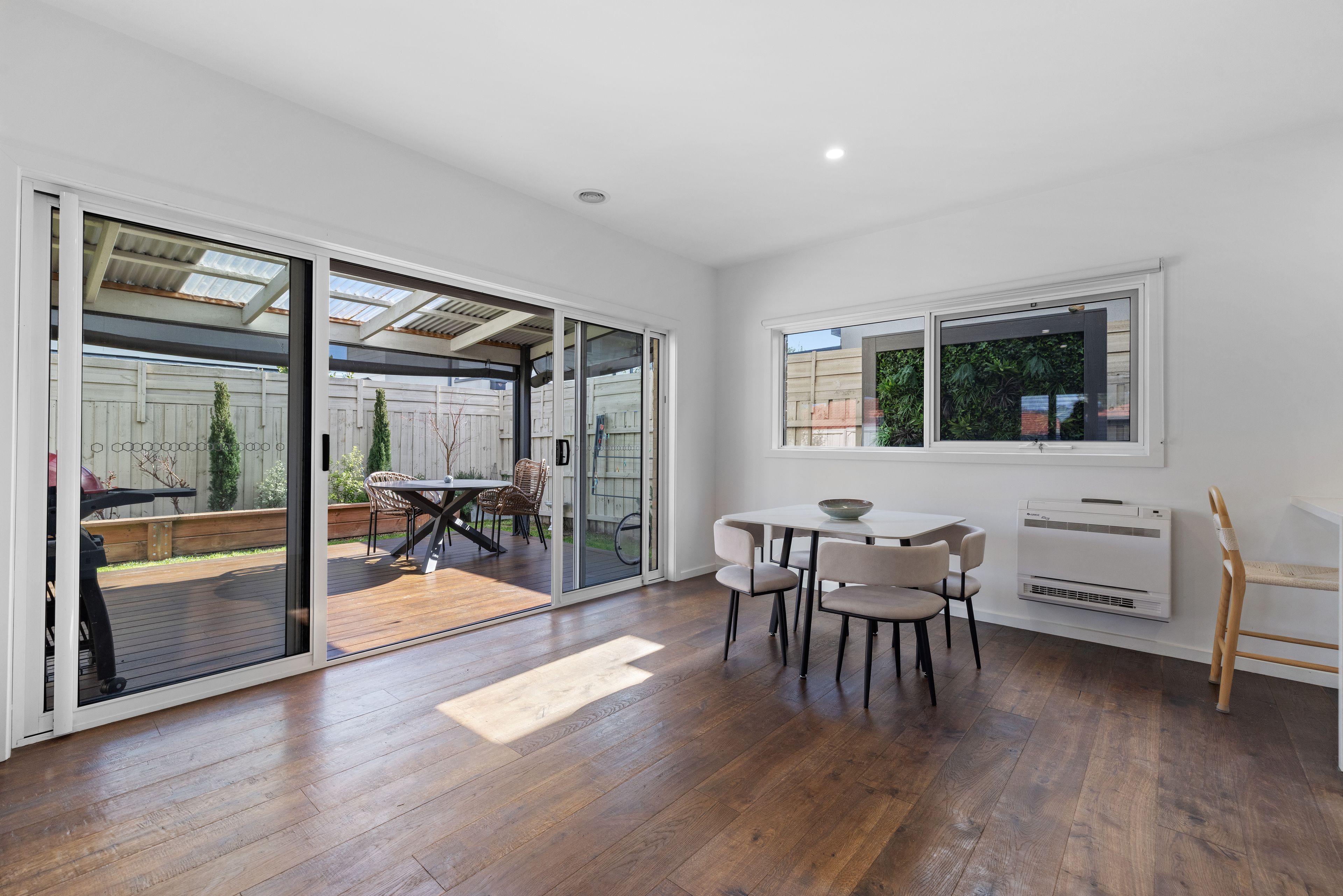 2/73 Church Road — photo 5 of 19