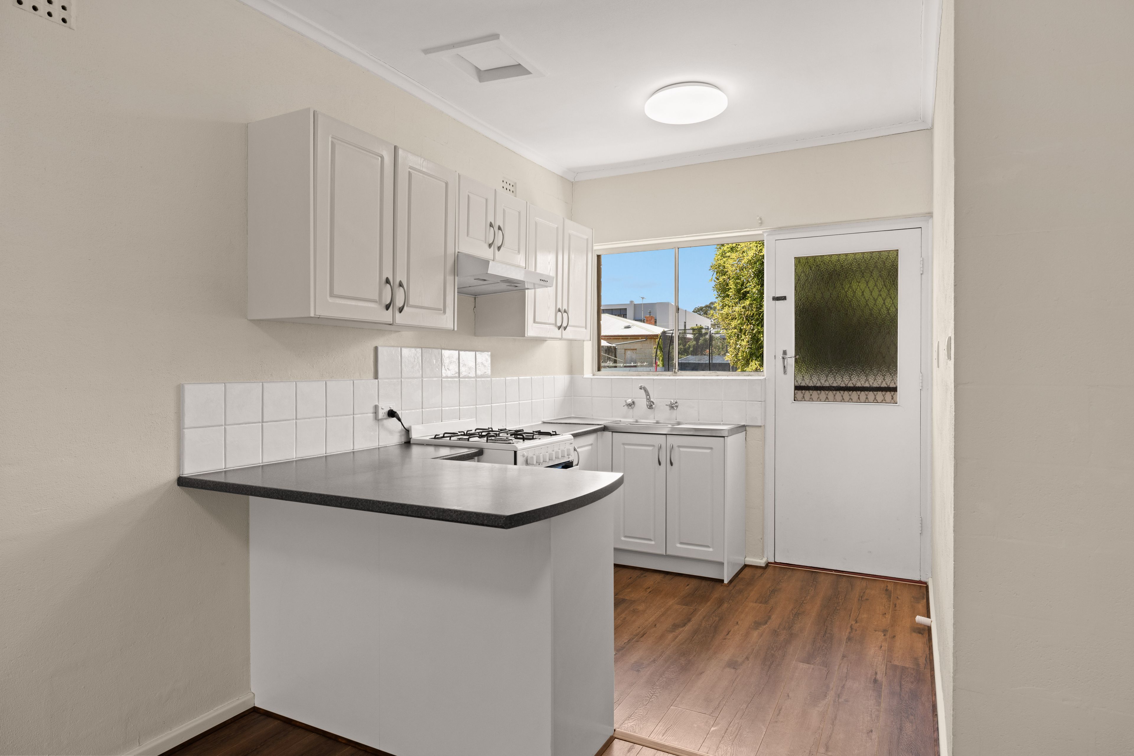 2/3 Jewell Street — photo 11 of 19