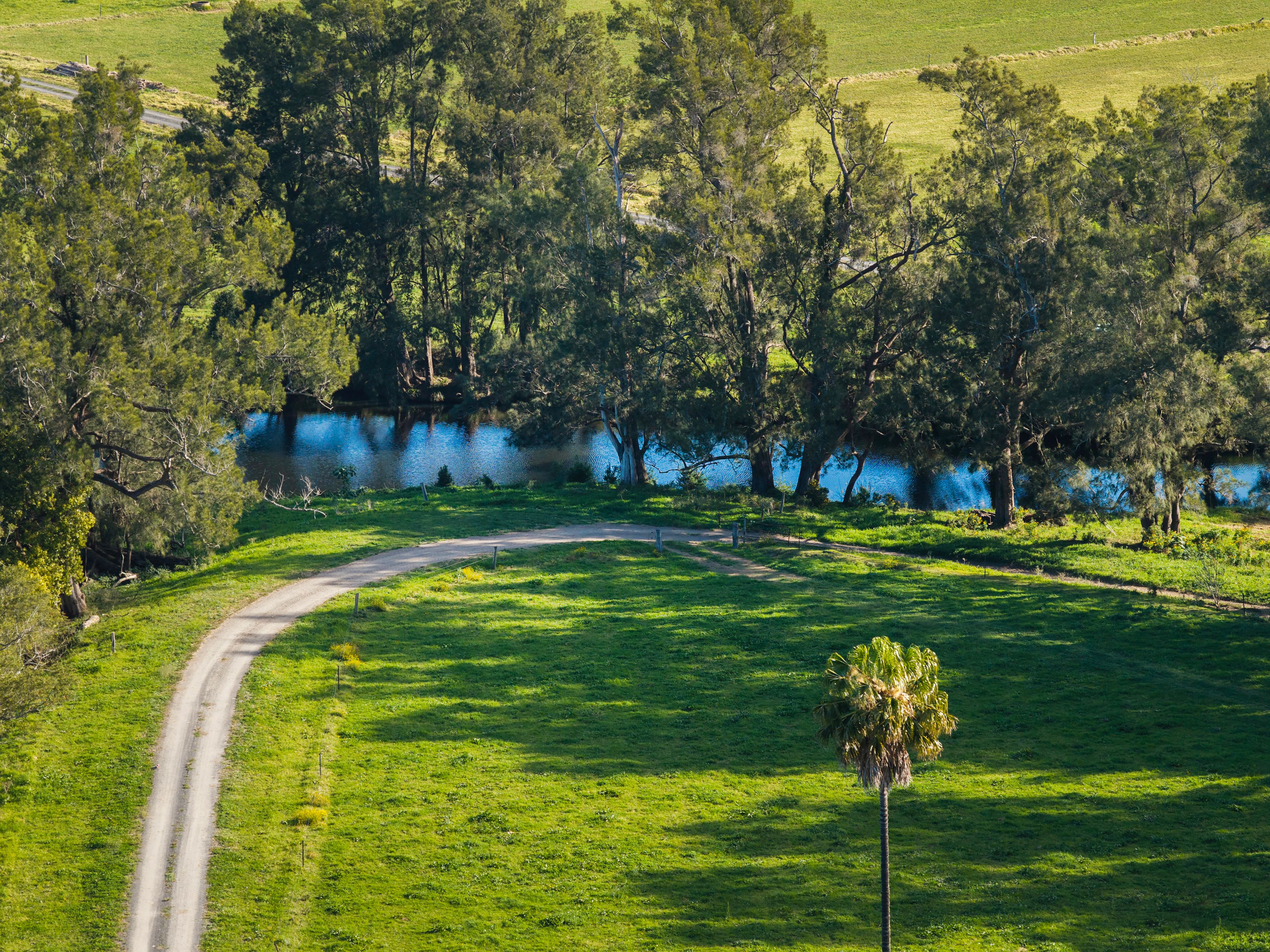 'Athelglow' A200B Princes Highway — photo 16 of 23