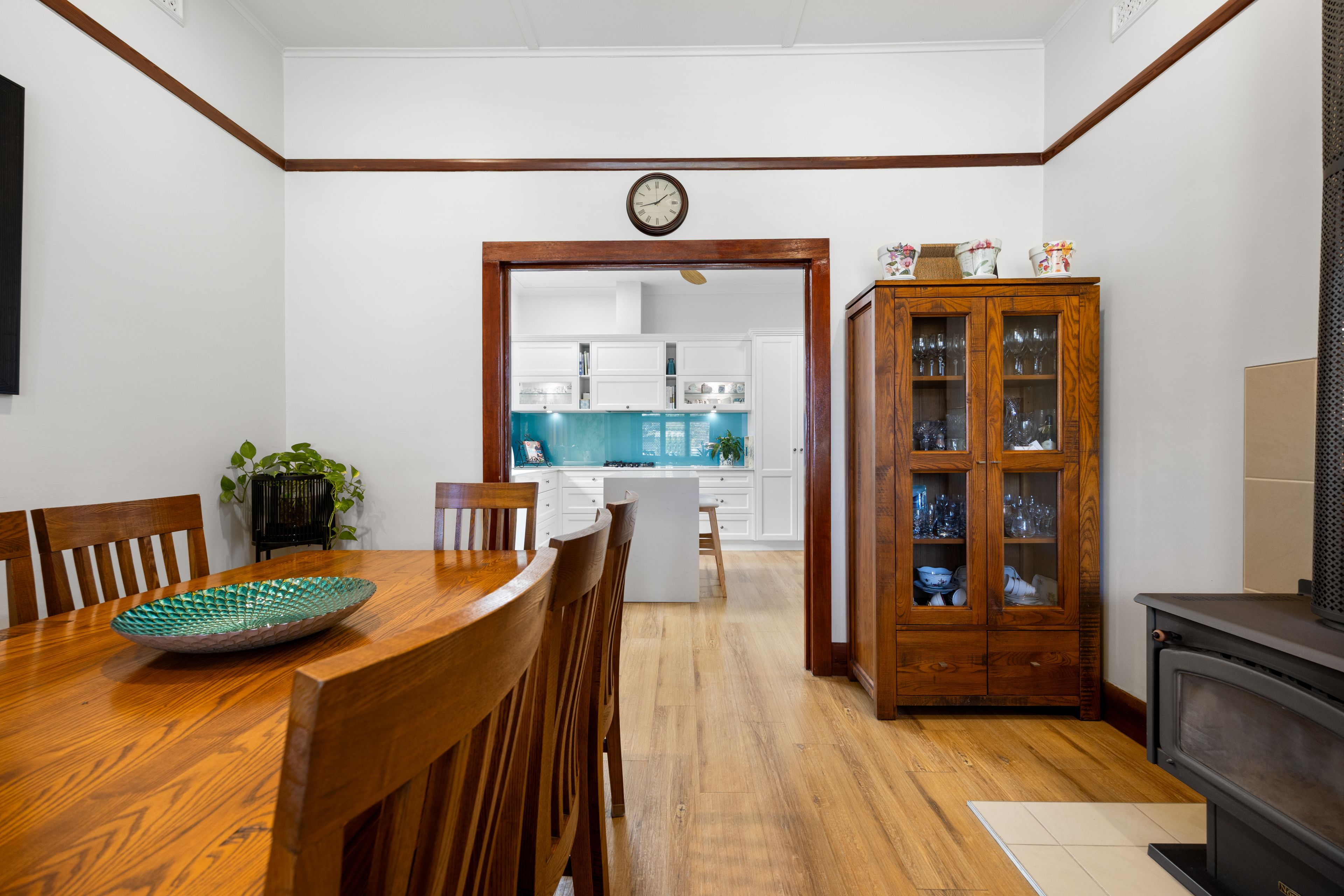 9 Raleigh Avenue — photo 4 of 17