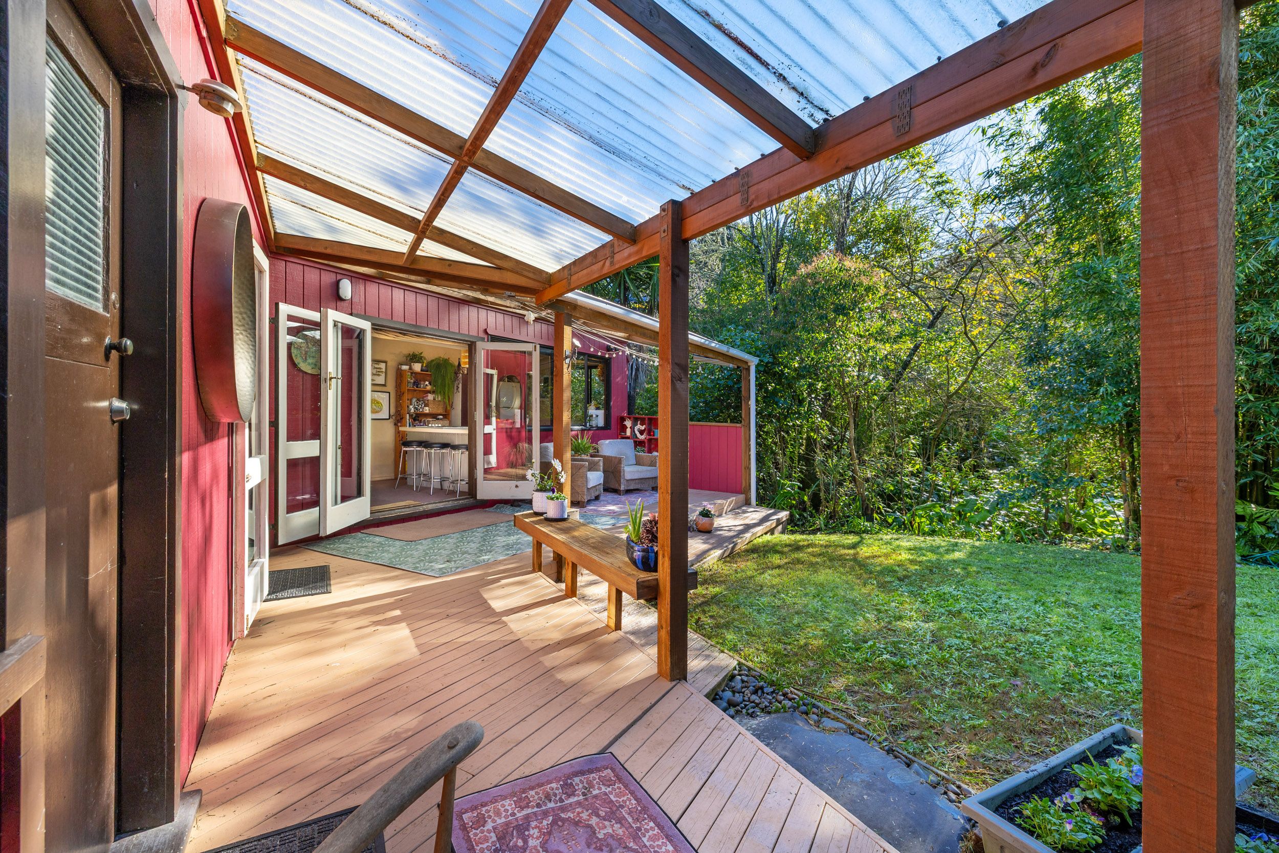 1A Upper Cross Street, Raglan, Waikato District