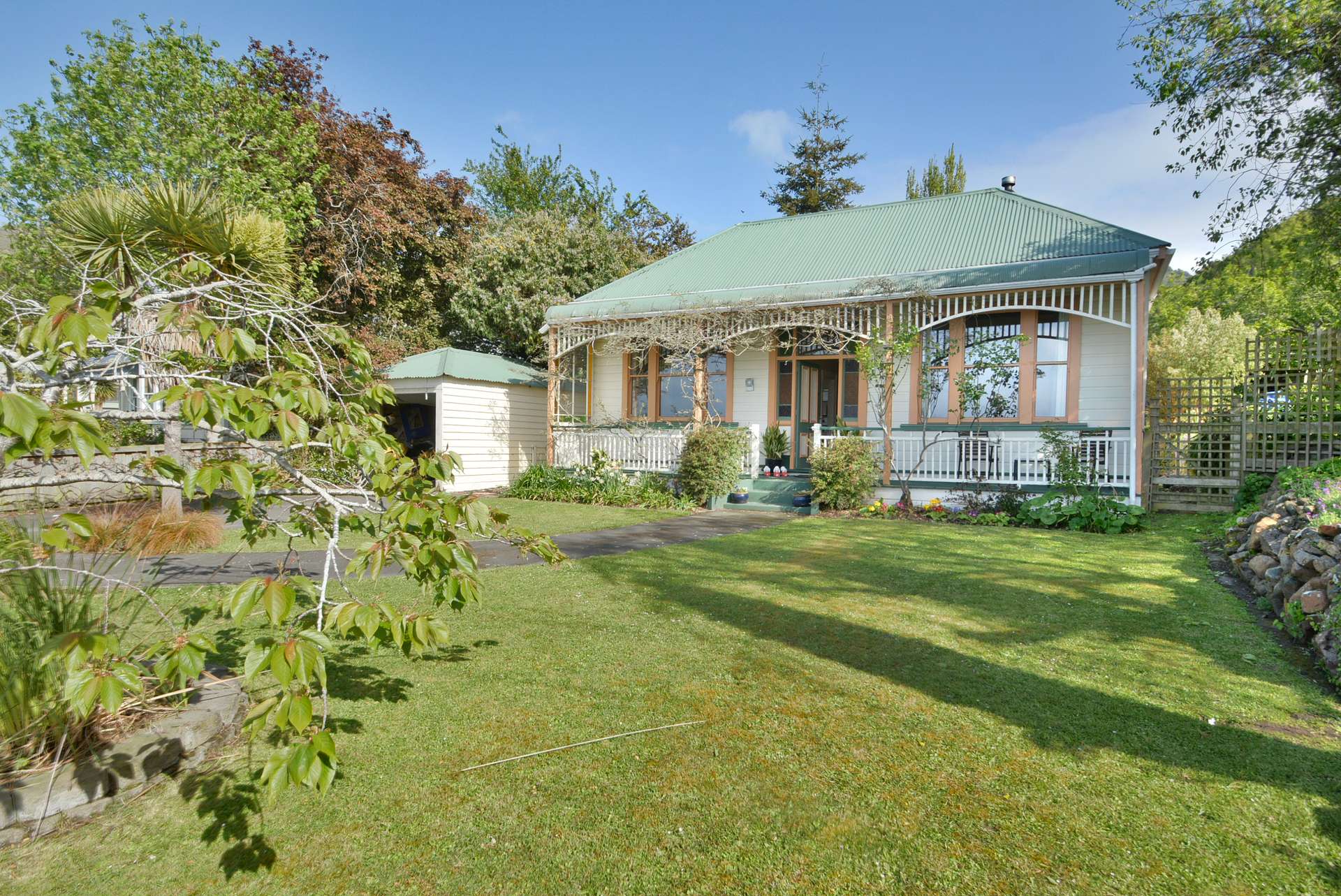 140 Aramoana Road photo 1