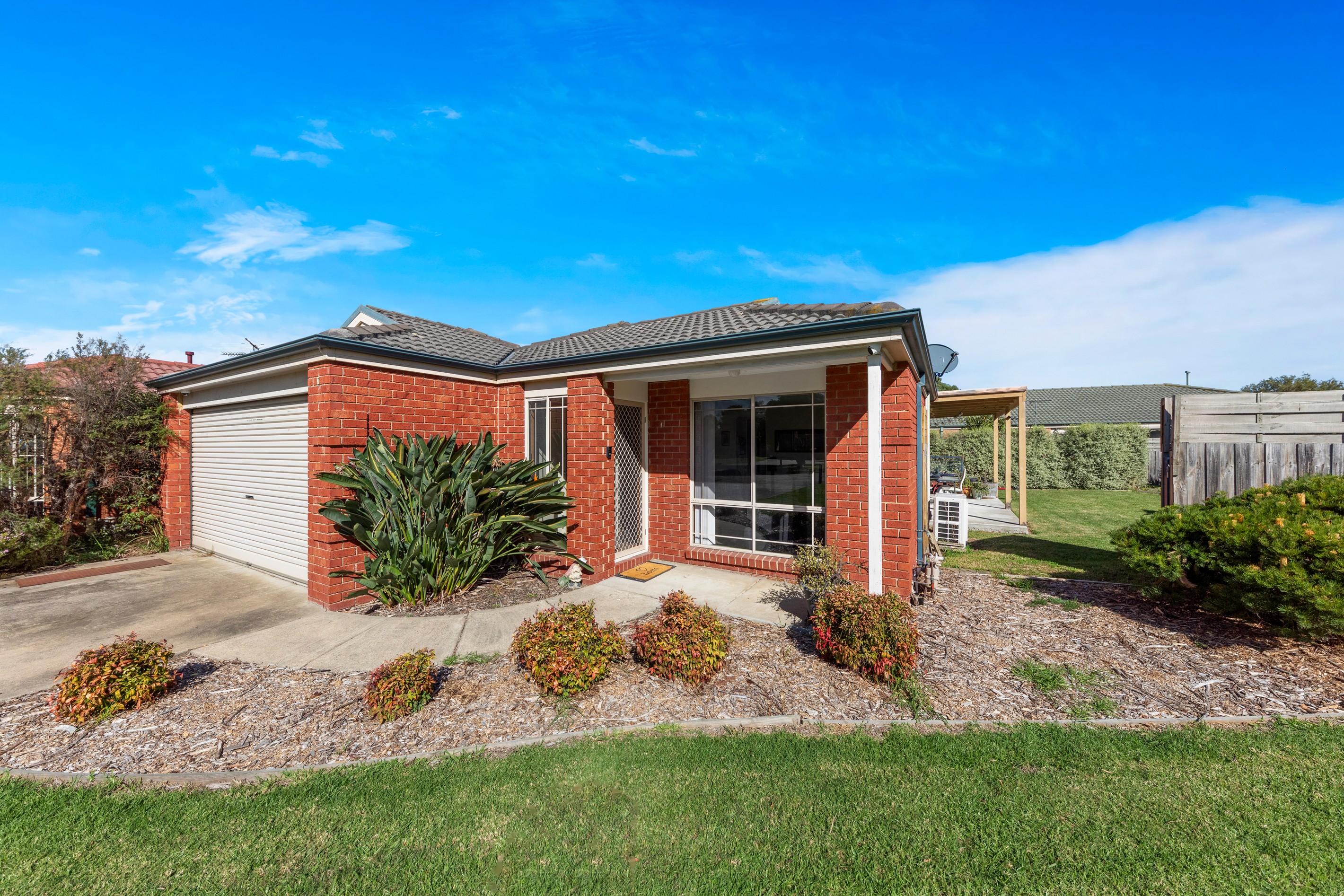 7 Lauren Square, Pakenham, VIC 3810