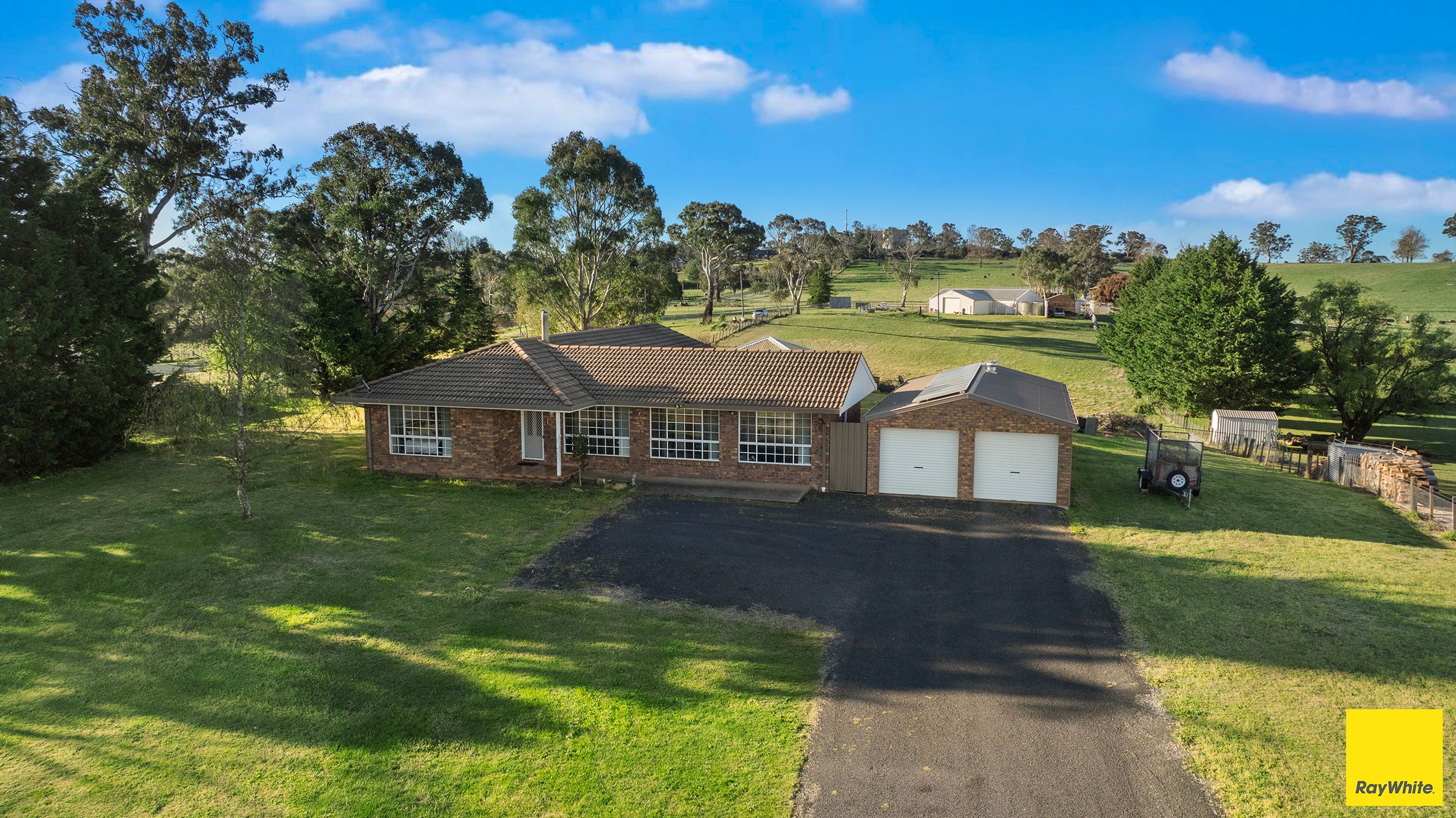 11 Elm Street , Guyra NSW 2365