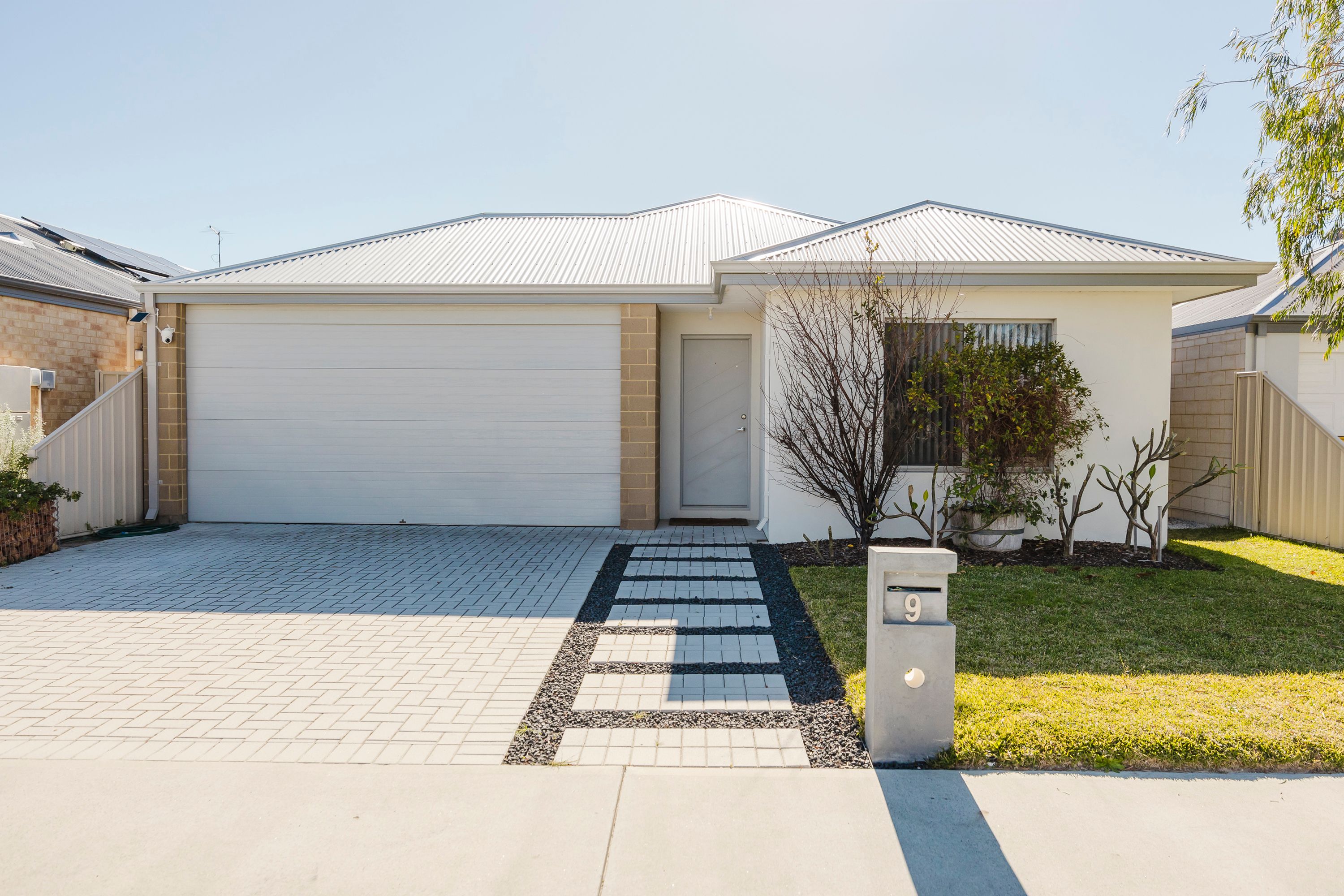 9 Thistle Way, Two Rocks, WA 6037