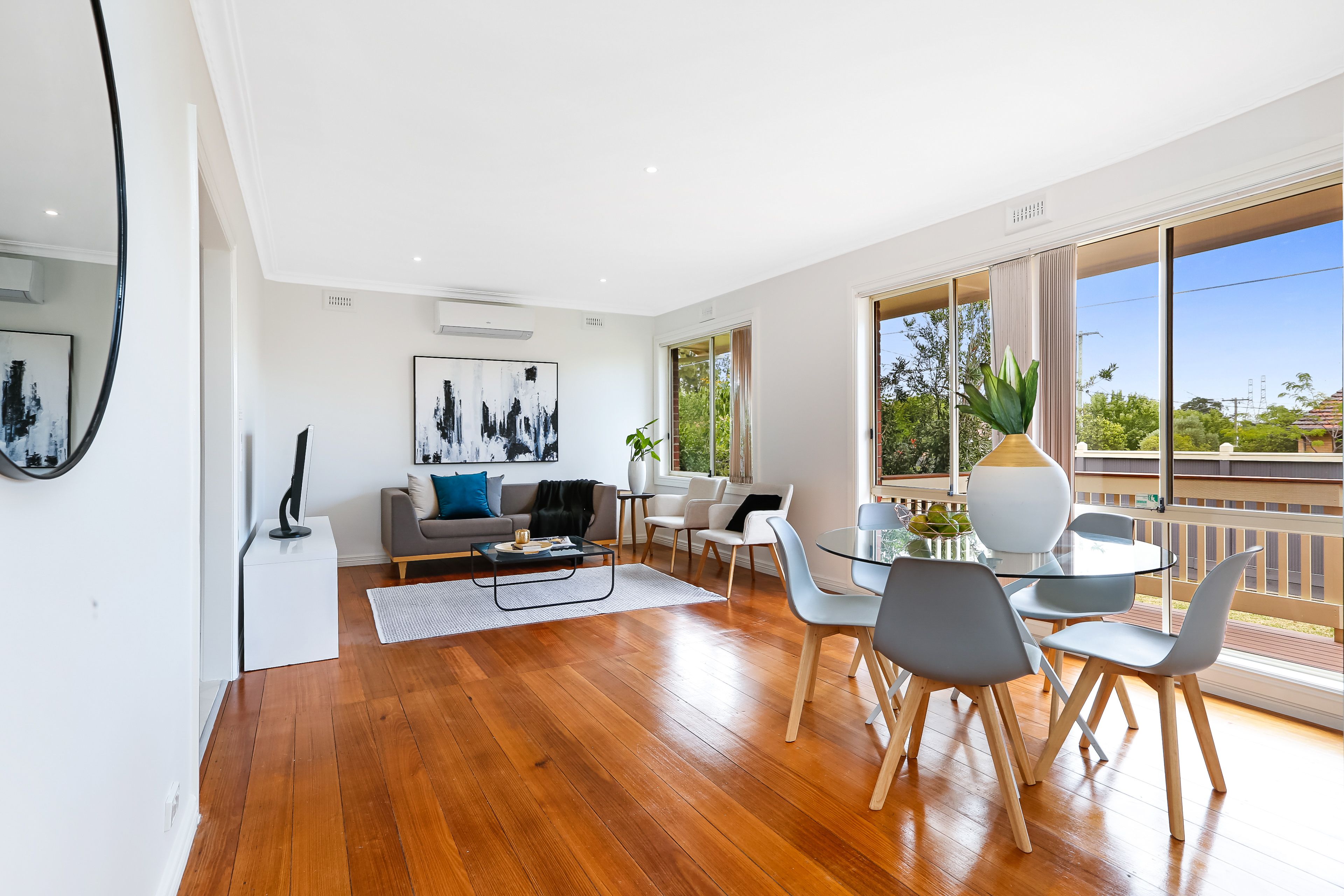 16 Sunset Boulevard, Jacana, VIC 3047