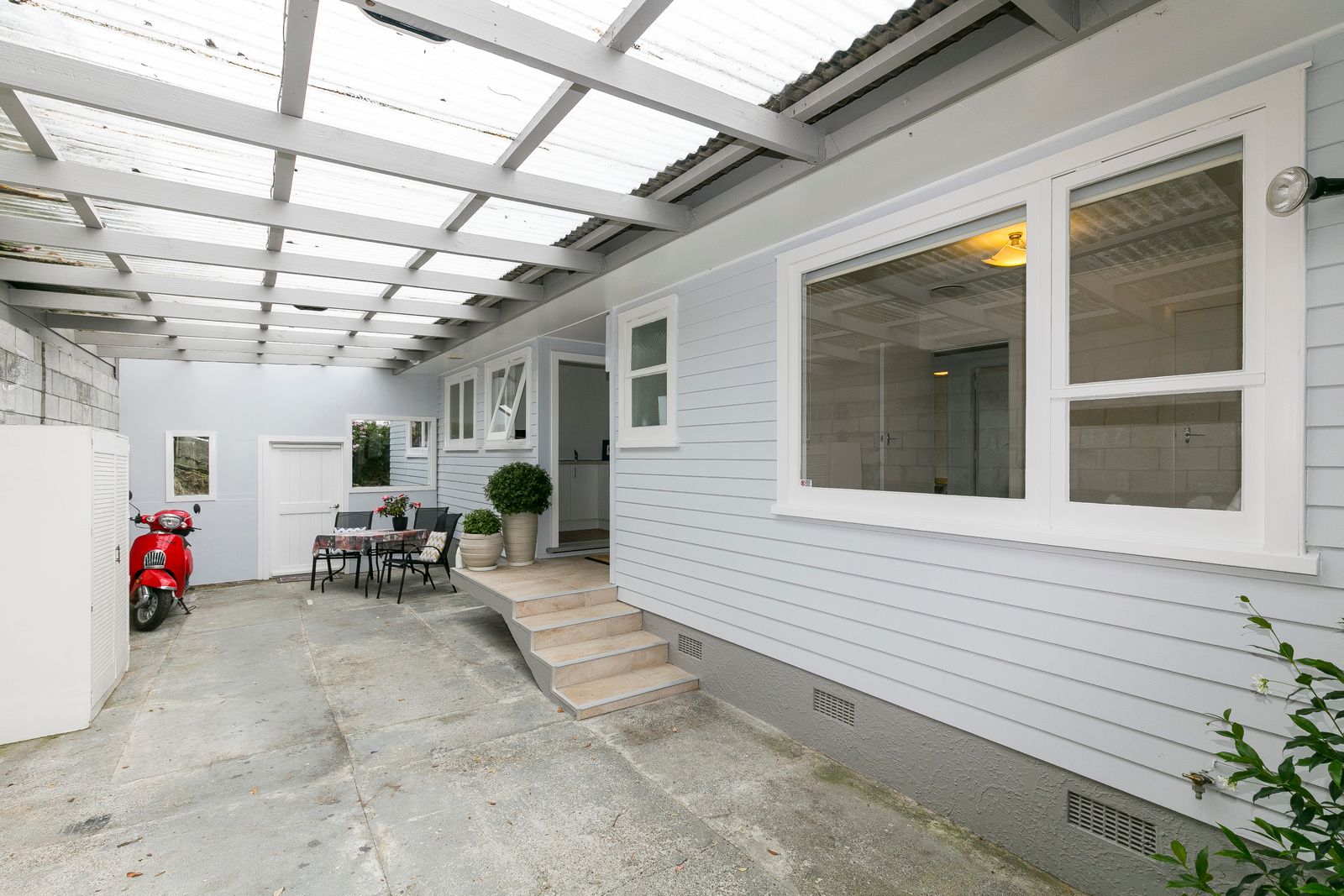 70 Dominion Park Street, Johnsonville, Wellington City