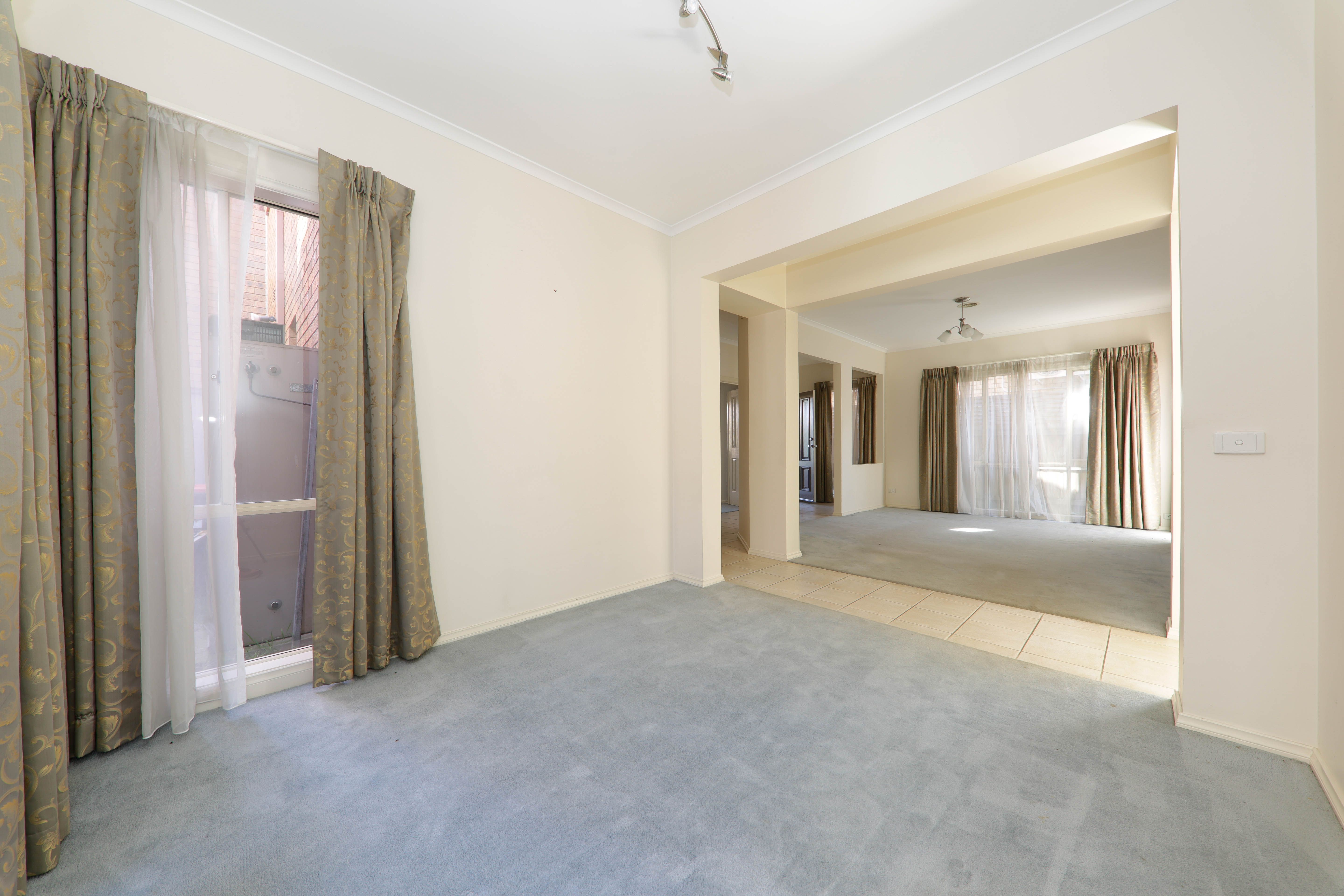 45 Larkspur Circuit, Glen Waverley, VIC 3150