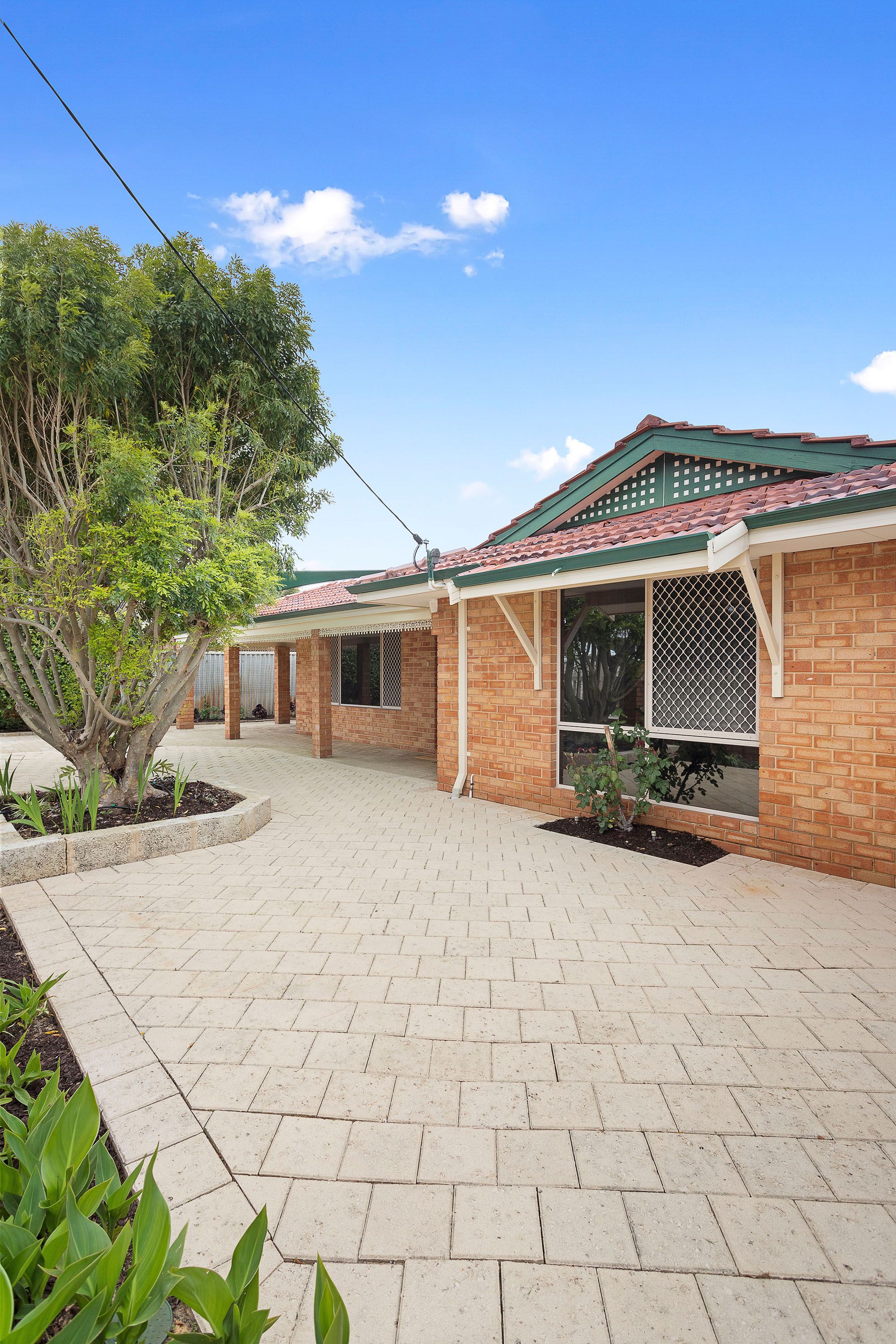 117 Valentine Avenue, Dianella, WA 6059