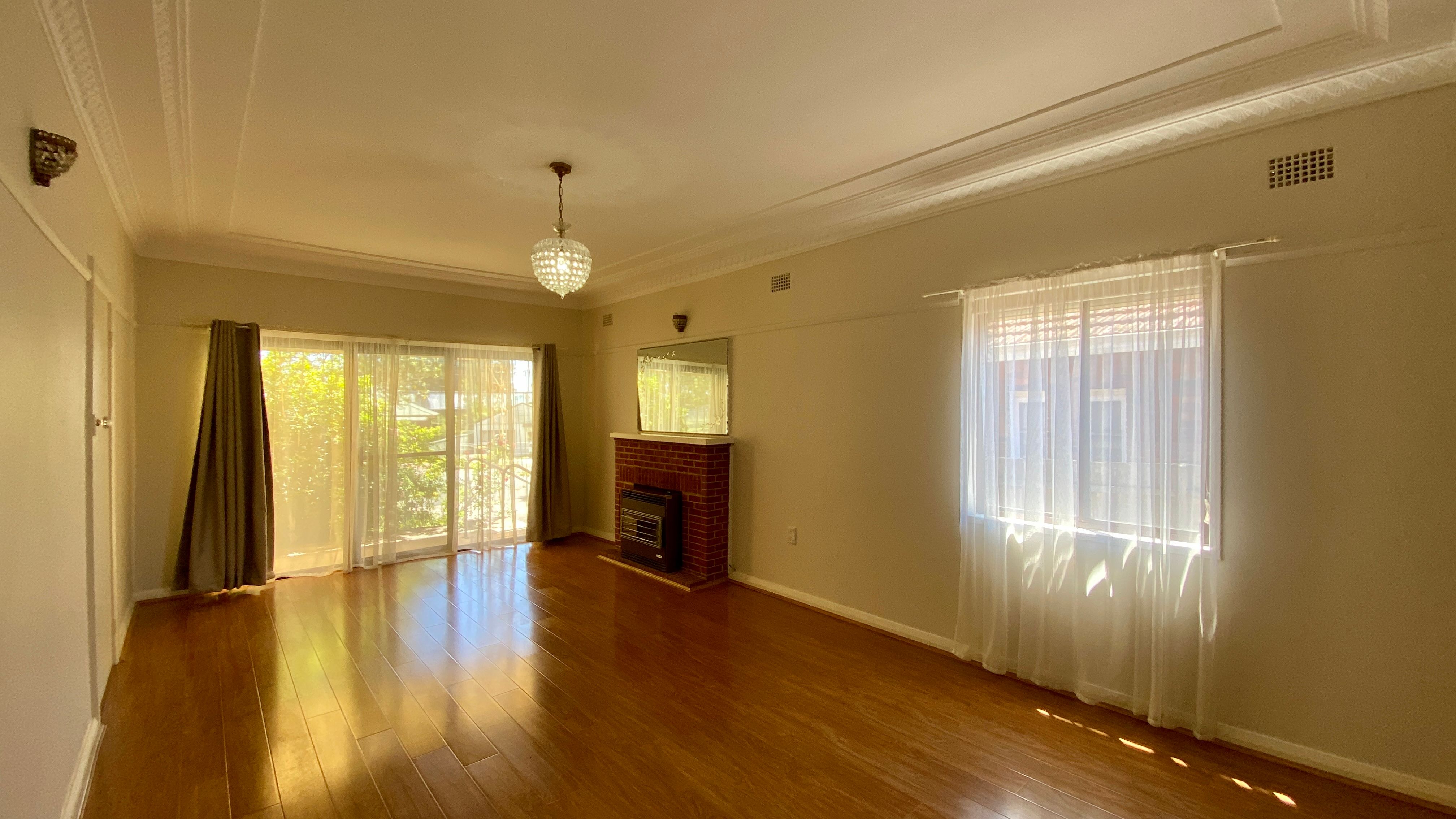 194 Broad Arrow Road, Riverwood, NSW 2210