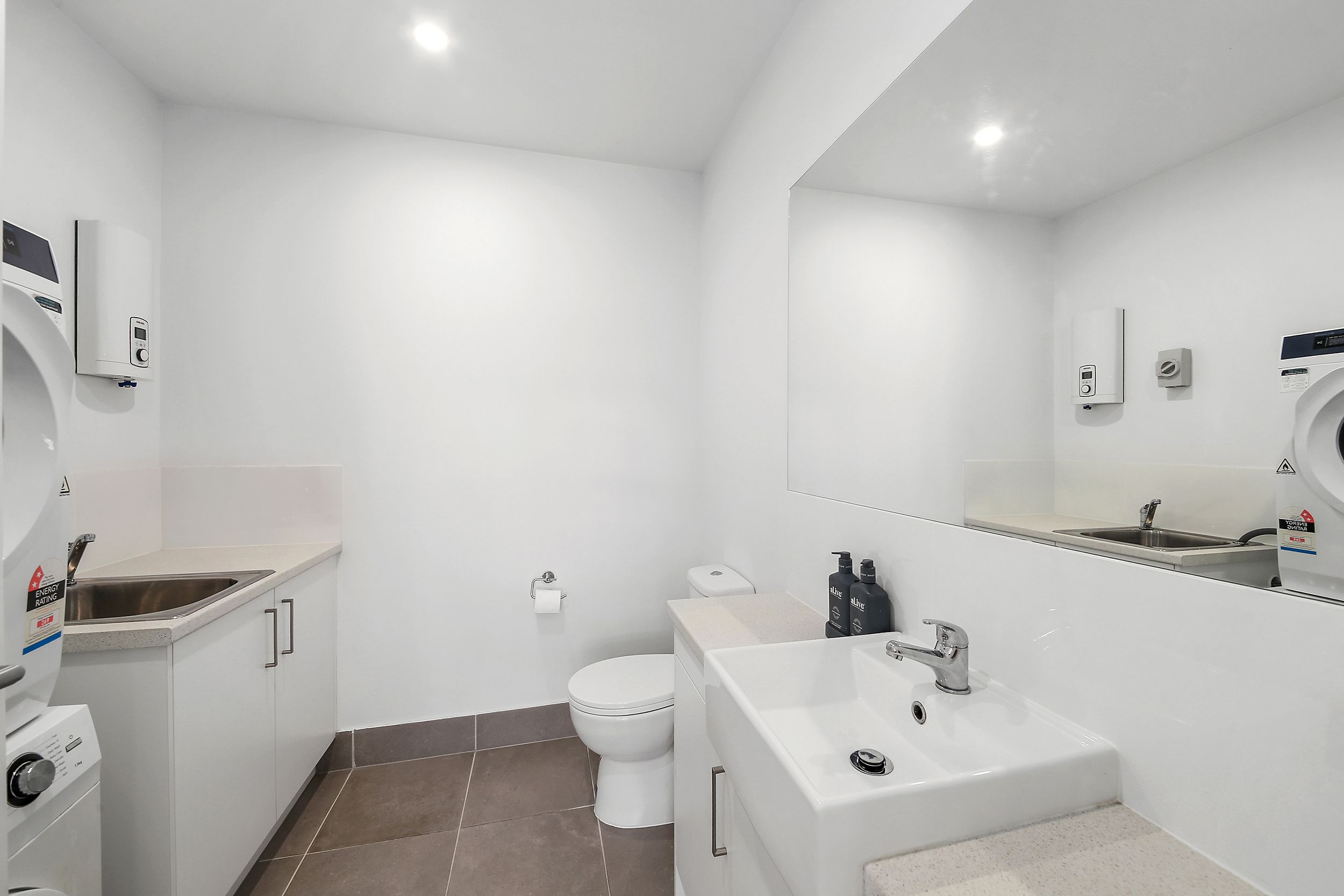 36/24 Buckle Street — photo 8 of 17