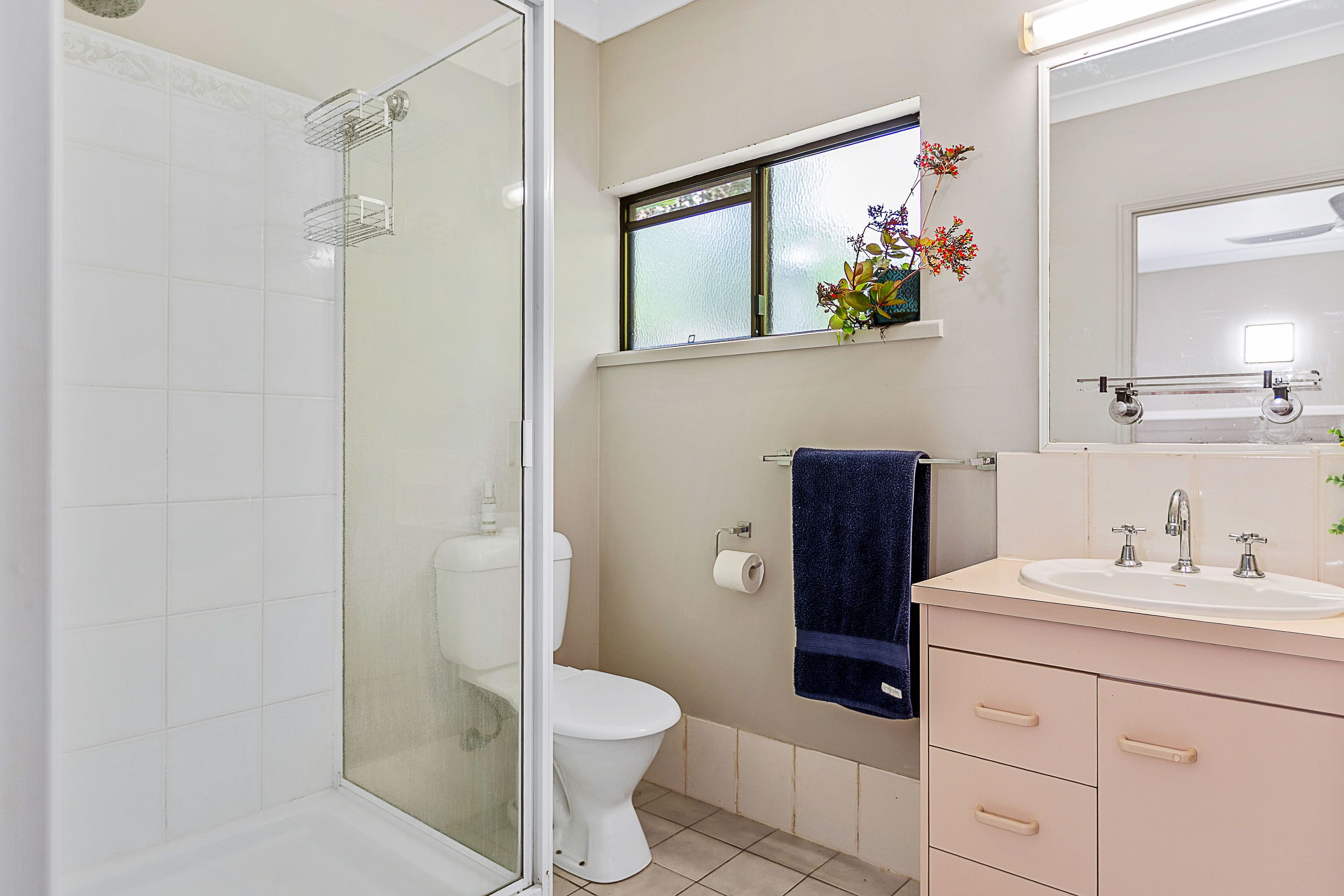 17 Bangalow Place — photo 11 of 27