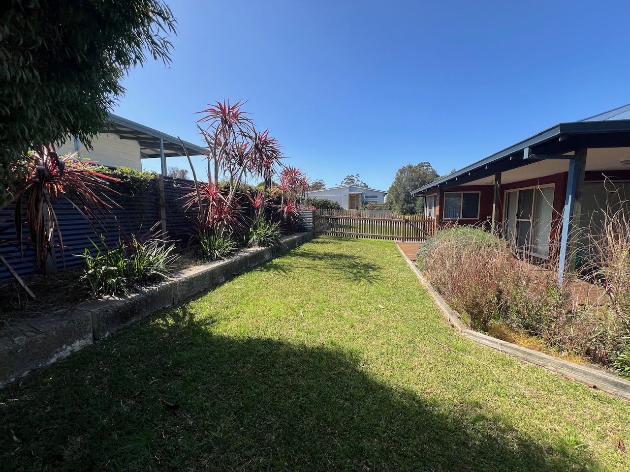 6 Wattle Way — photo 4 of 15