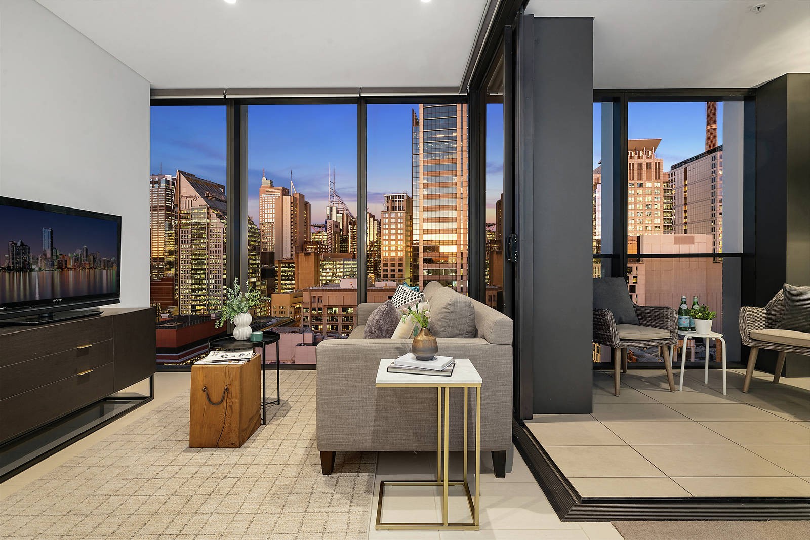 2602/161 Clarence Street, Sydney, NSW 2000