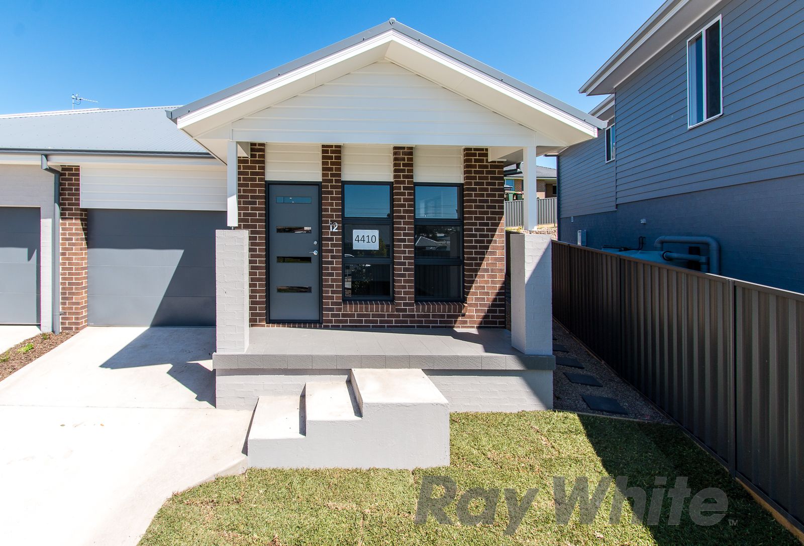 12 Kariba Close, MACQUARIE HILLS NSW 2285