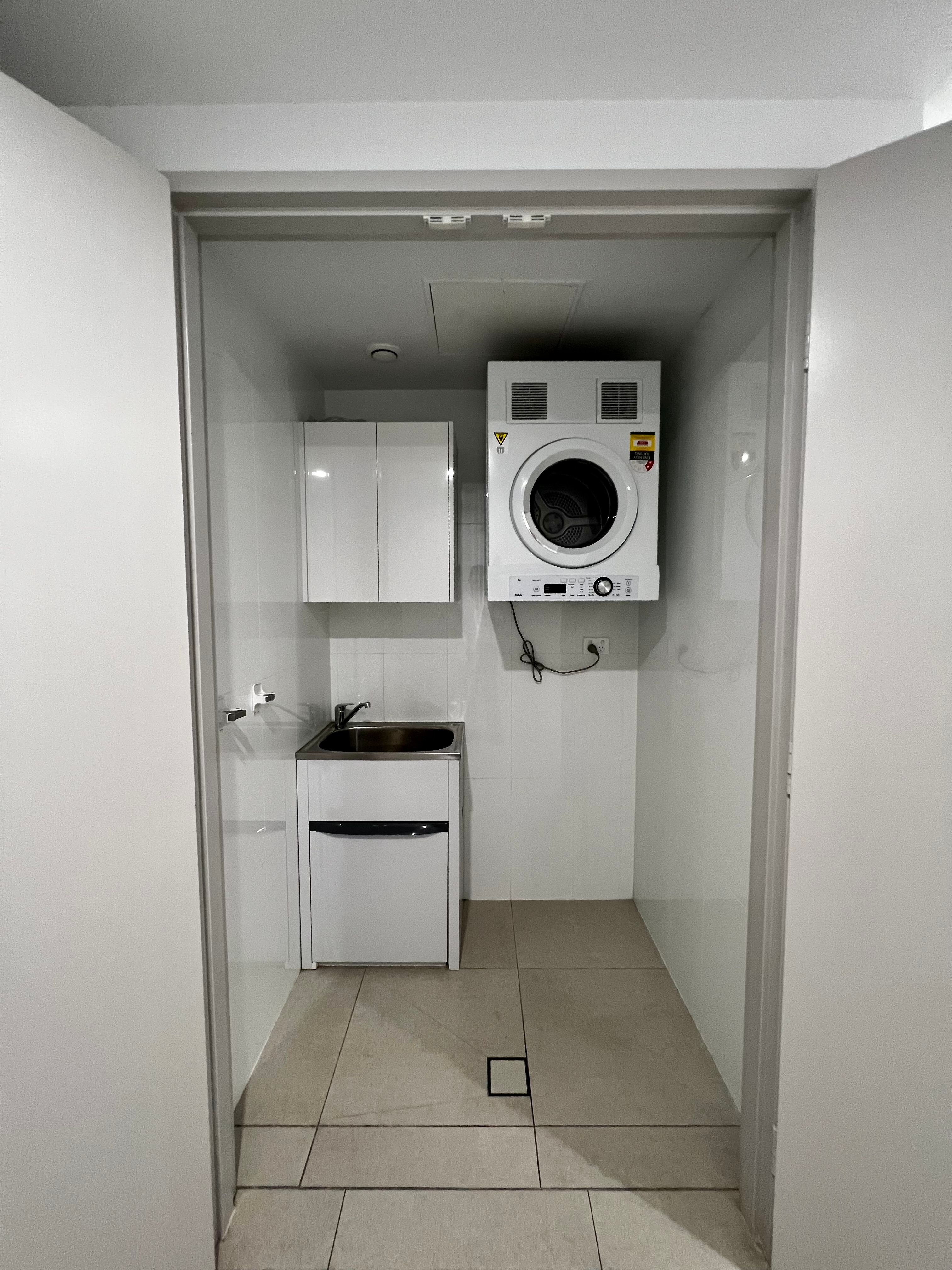 G1/6 Bourke Street — photo 10 of 10
