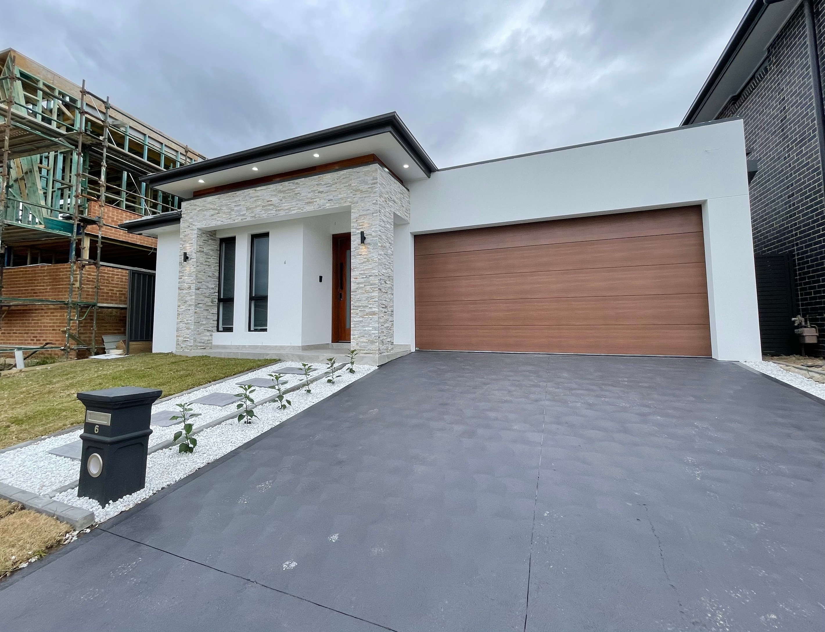 6 McClymont Drive, Catherine Field, NSW 2557