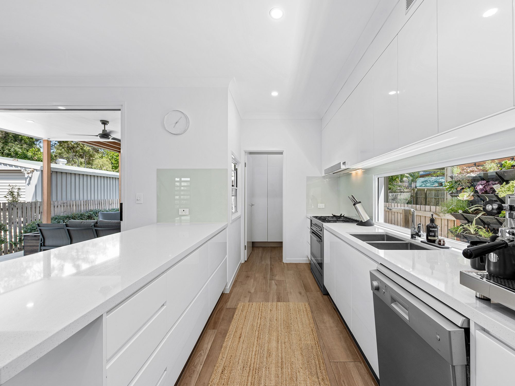 51 Railway Terrace, Corinda, QLD 4075