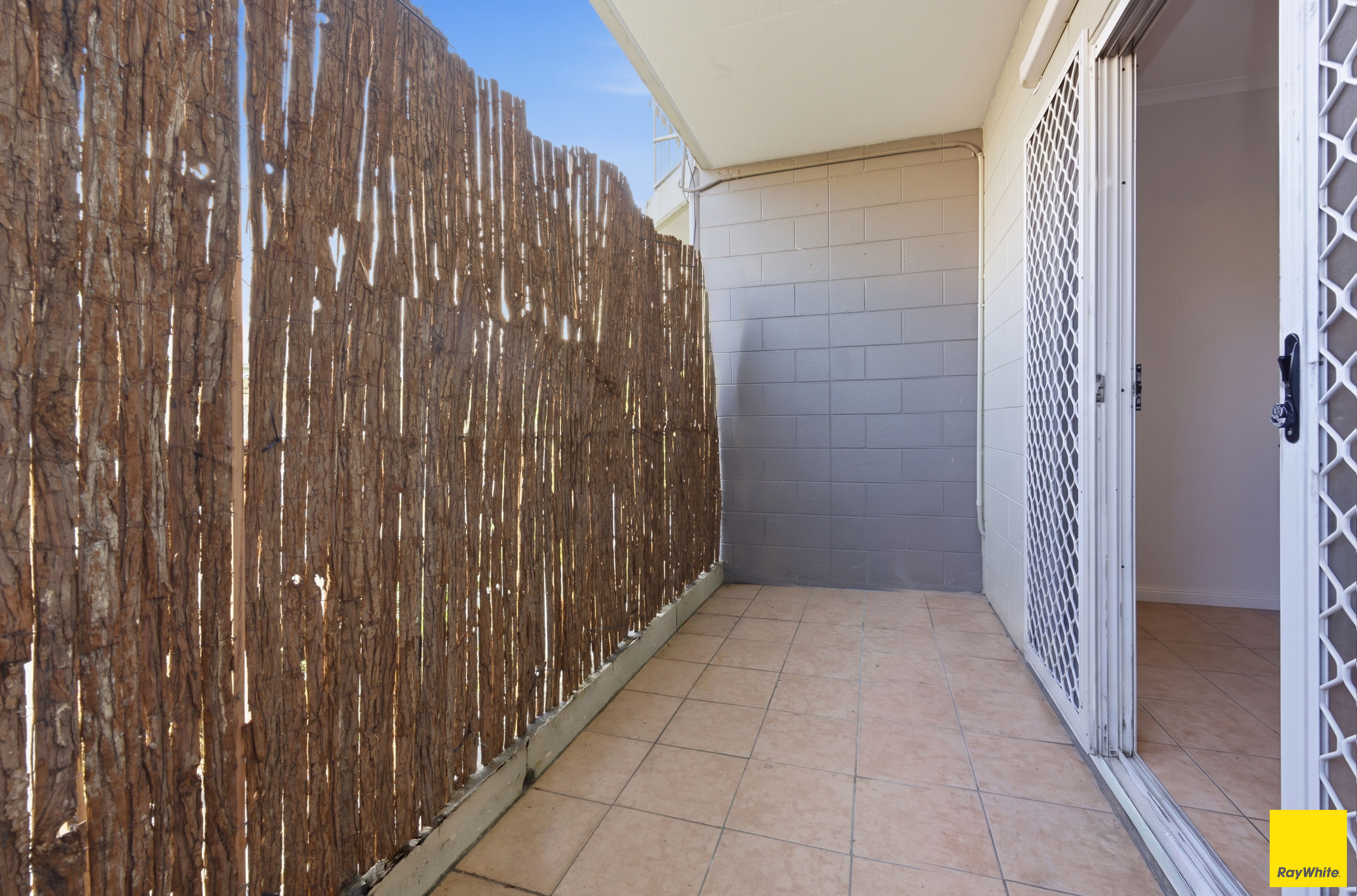 6/2 Mayers Street — photo 9 of 10