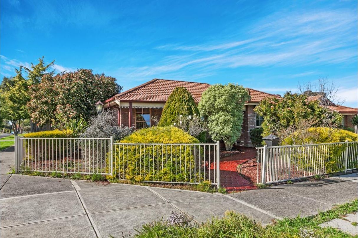 41 Veronica Crescent, Mill Park, VIC 3082