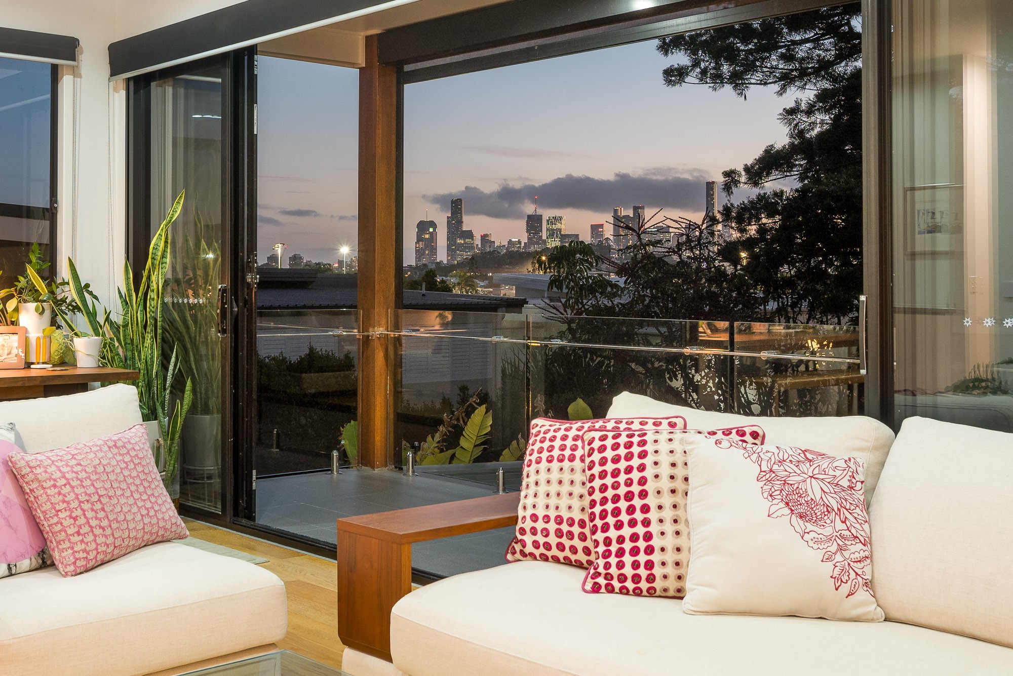 22 Wambool Street, Bulimba, QLD 4171