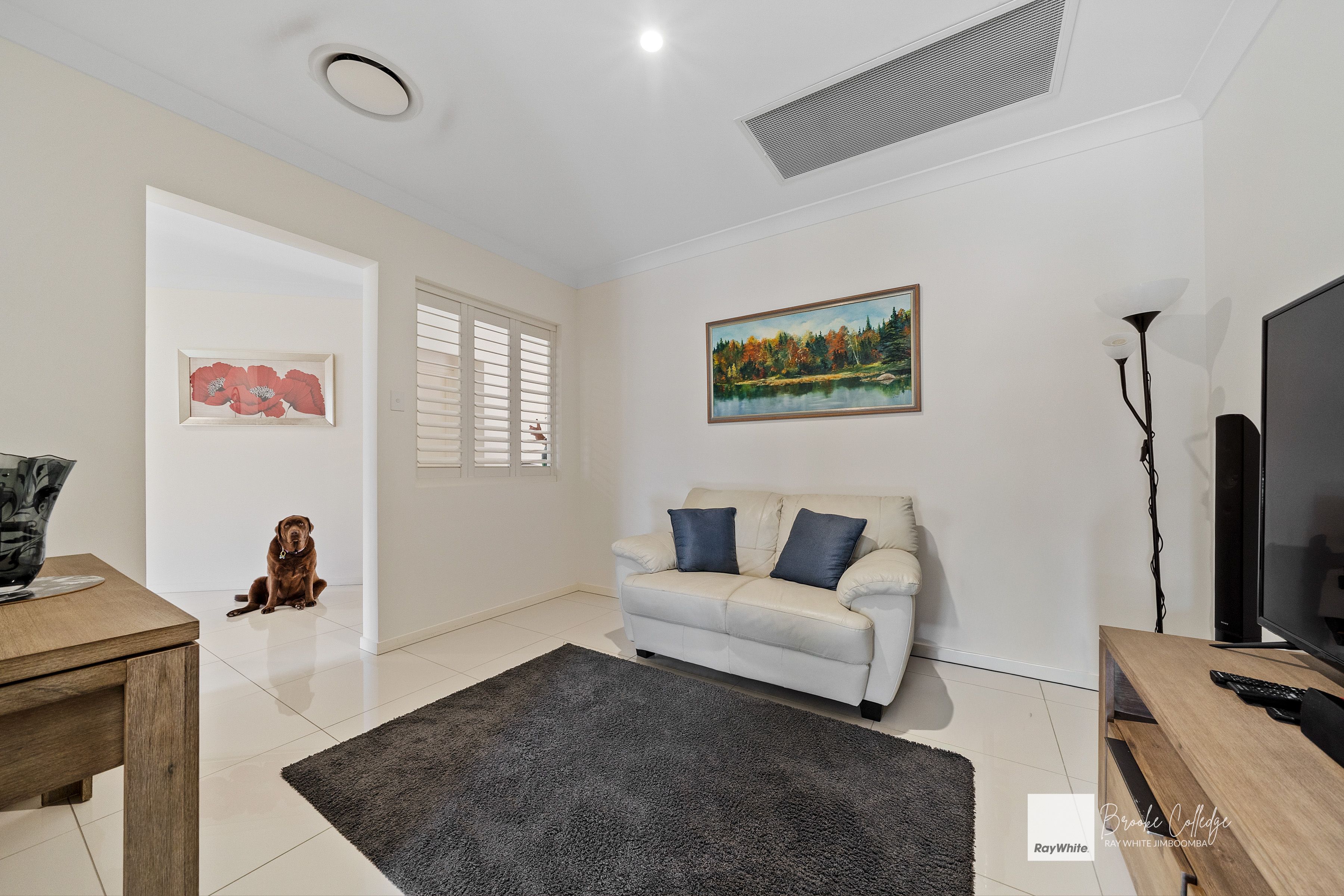 7 Birdwing Crescent — photo 10 of 28