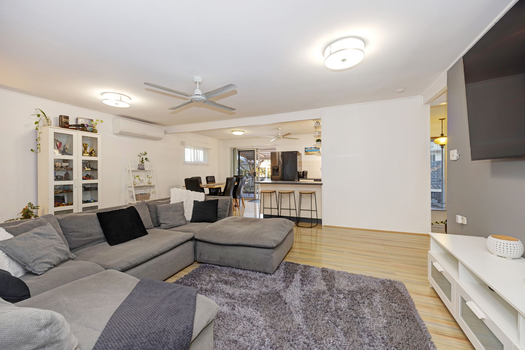 2 Lavarack Street — photo 11 of 29