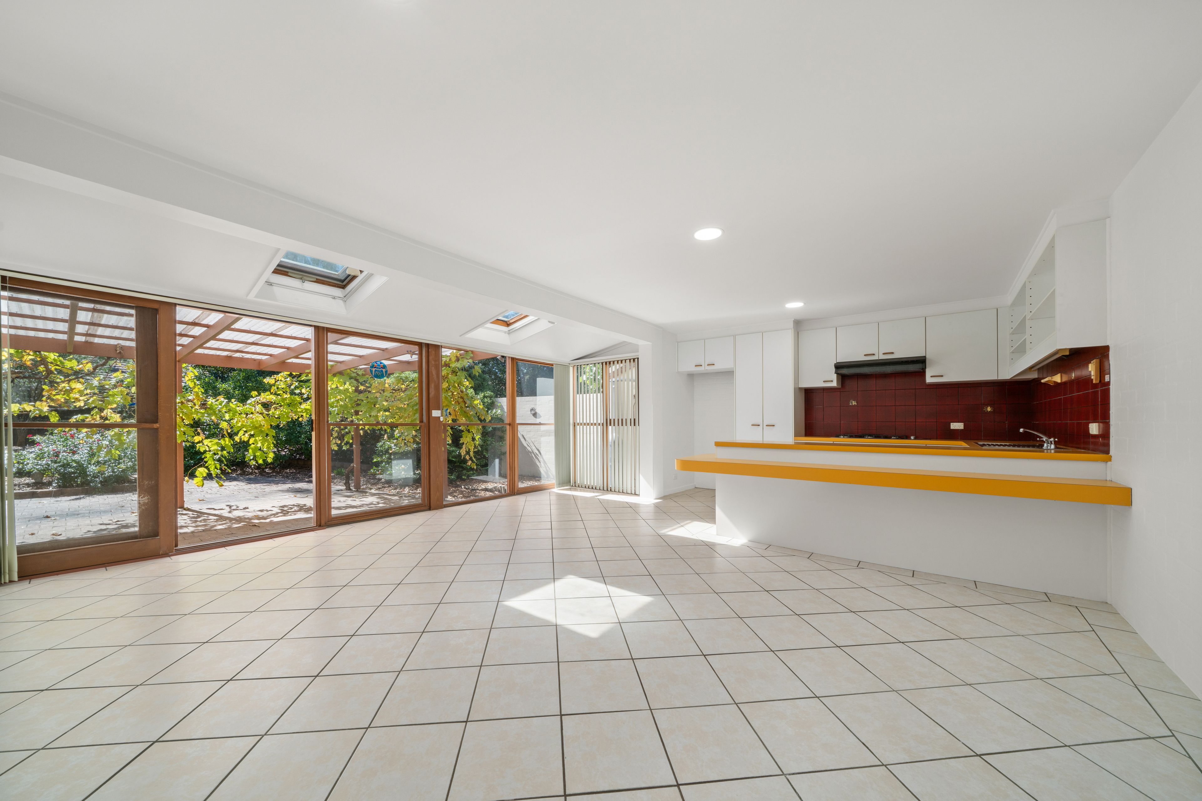 2/37 Pinkerton Circuit, Kambah, ACT 2902