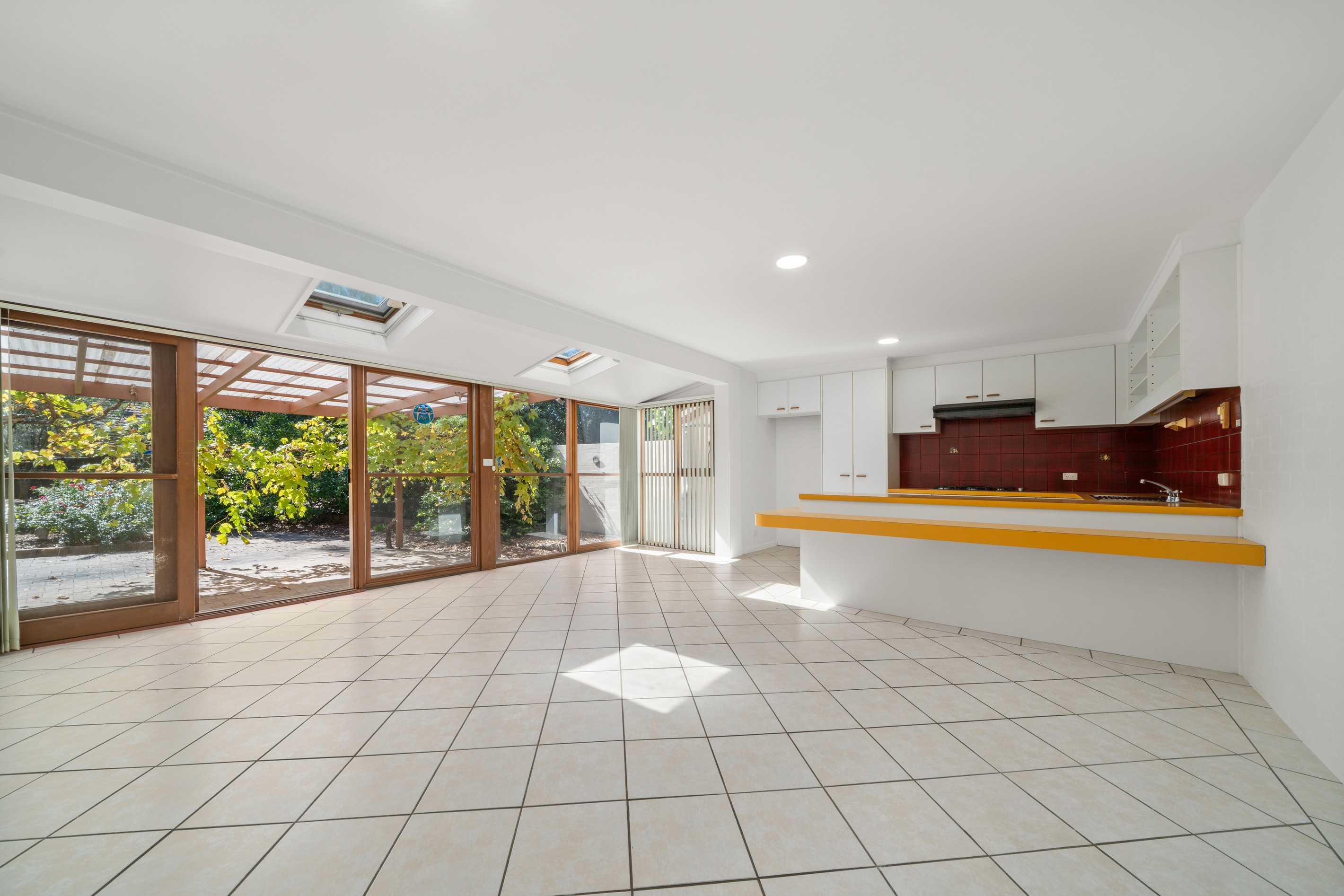 2/37 Pinkerton Circuit, Kambah, ACT 2902