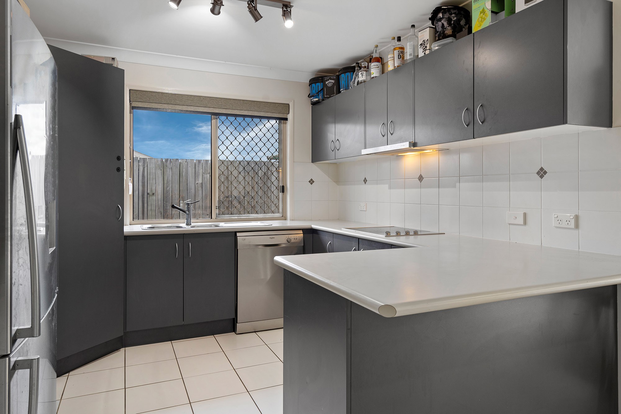23 Carnarvon Crescent, Waterford, QLD 4133