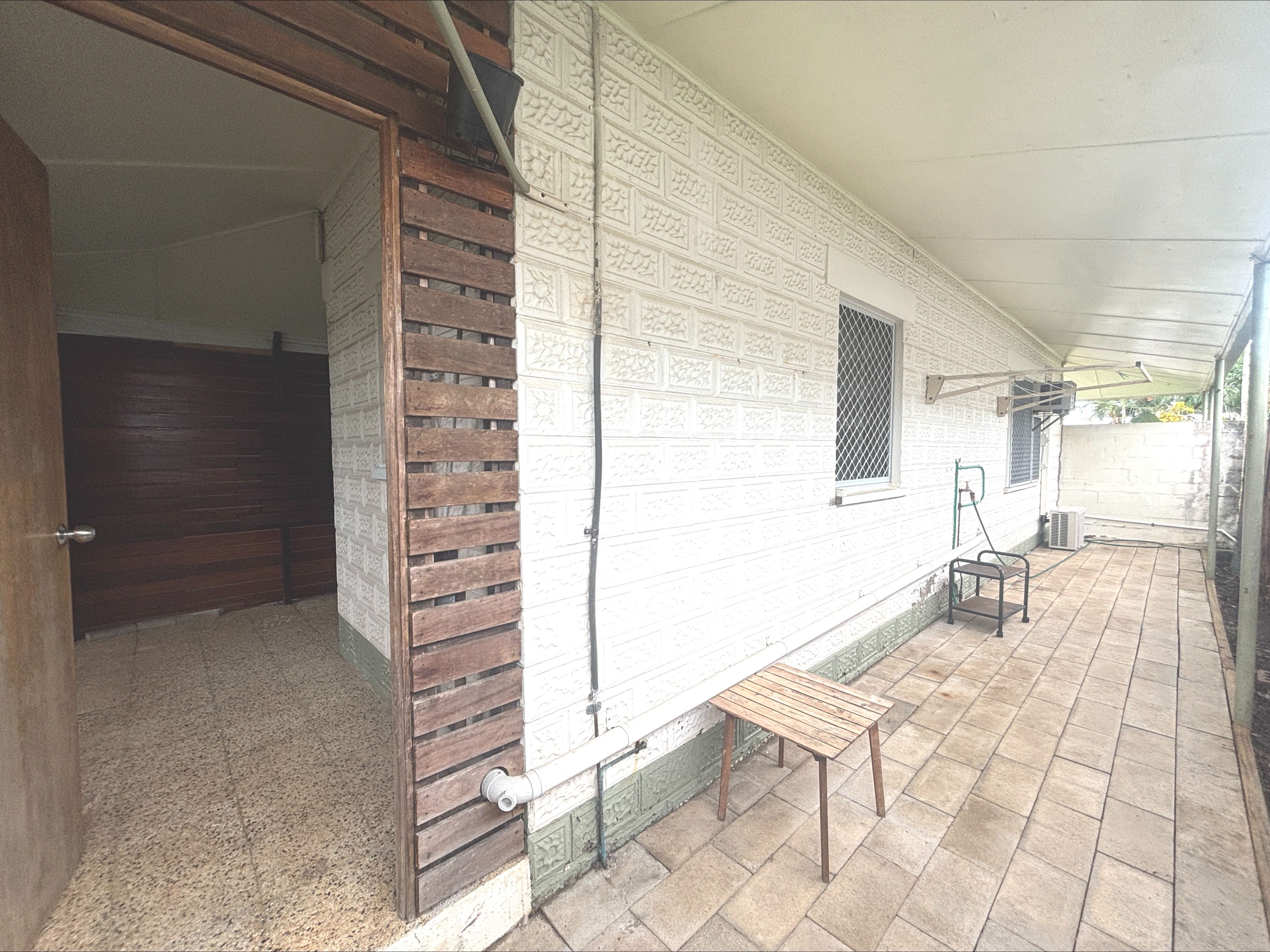 10A Frangipanni Street — photo 7 of 8