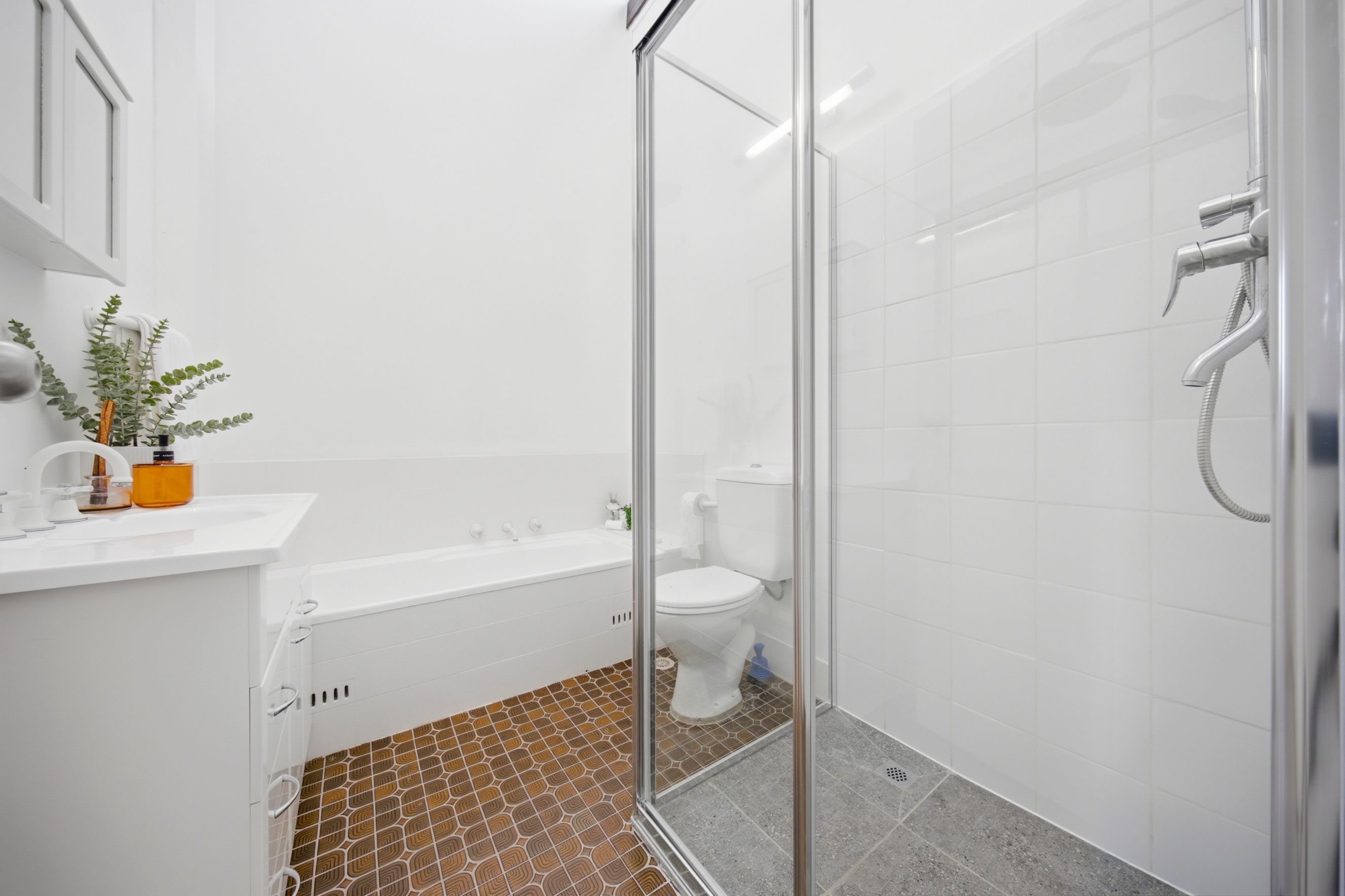 43/1-9 Warburton Street — photo 15 of 18
