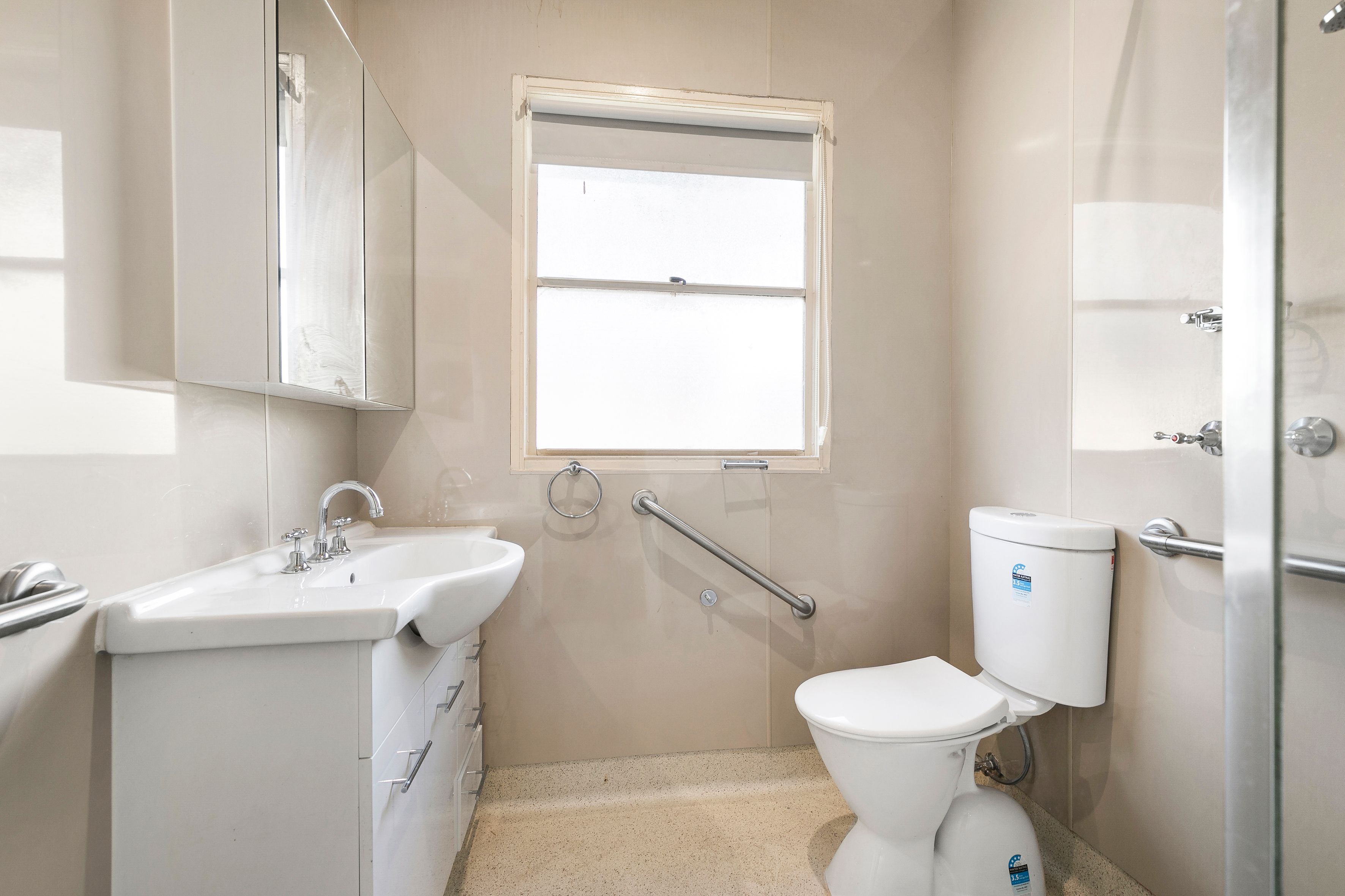 18 Housden Street — photo 13 of 20