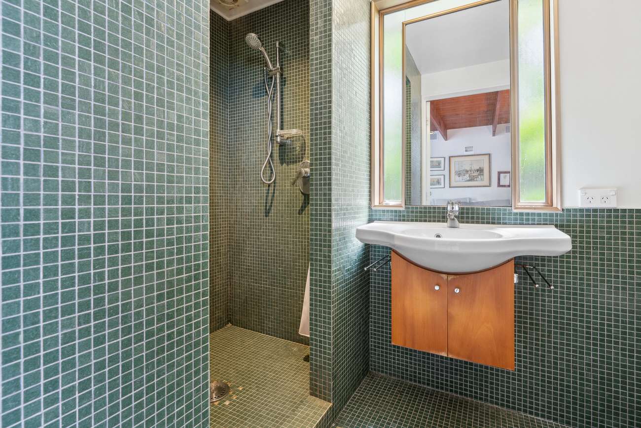 21A Dolphin Place photo 28