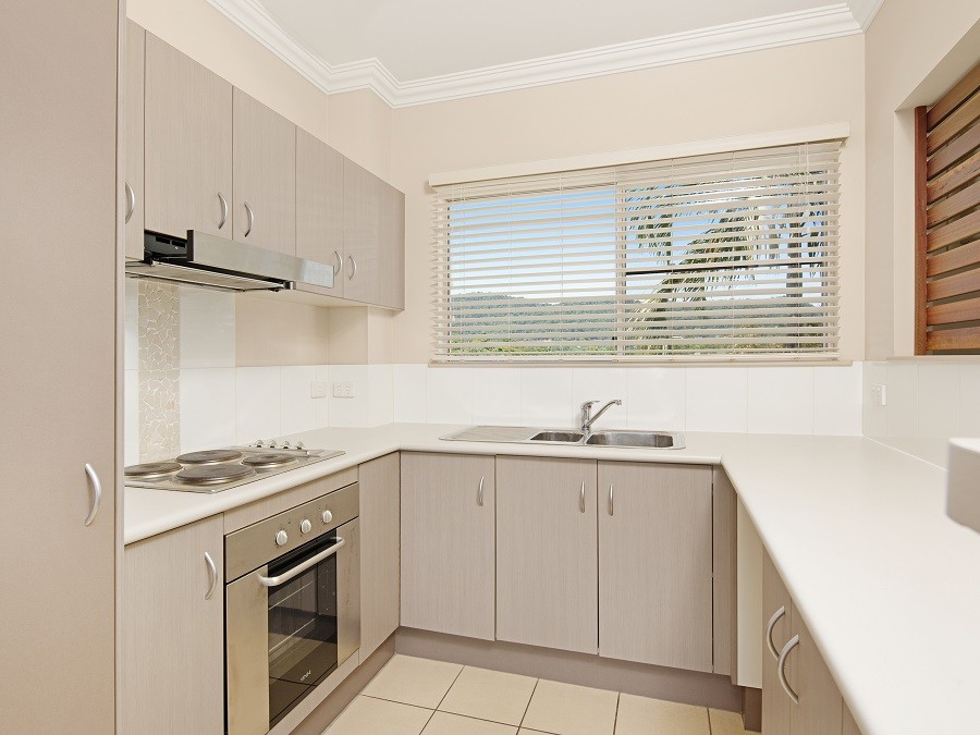 111/1-2 Maytown Close, Manoora, QLD 4870
