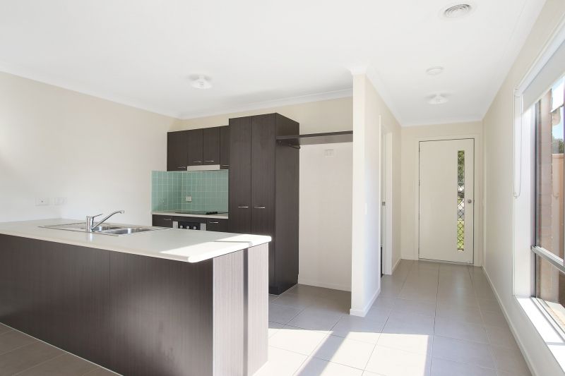 52 Greta Drive, Hamilton Valley, NSW 2641