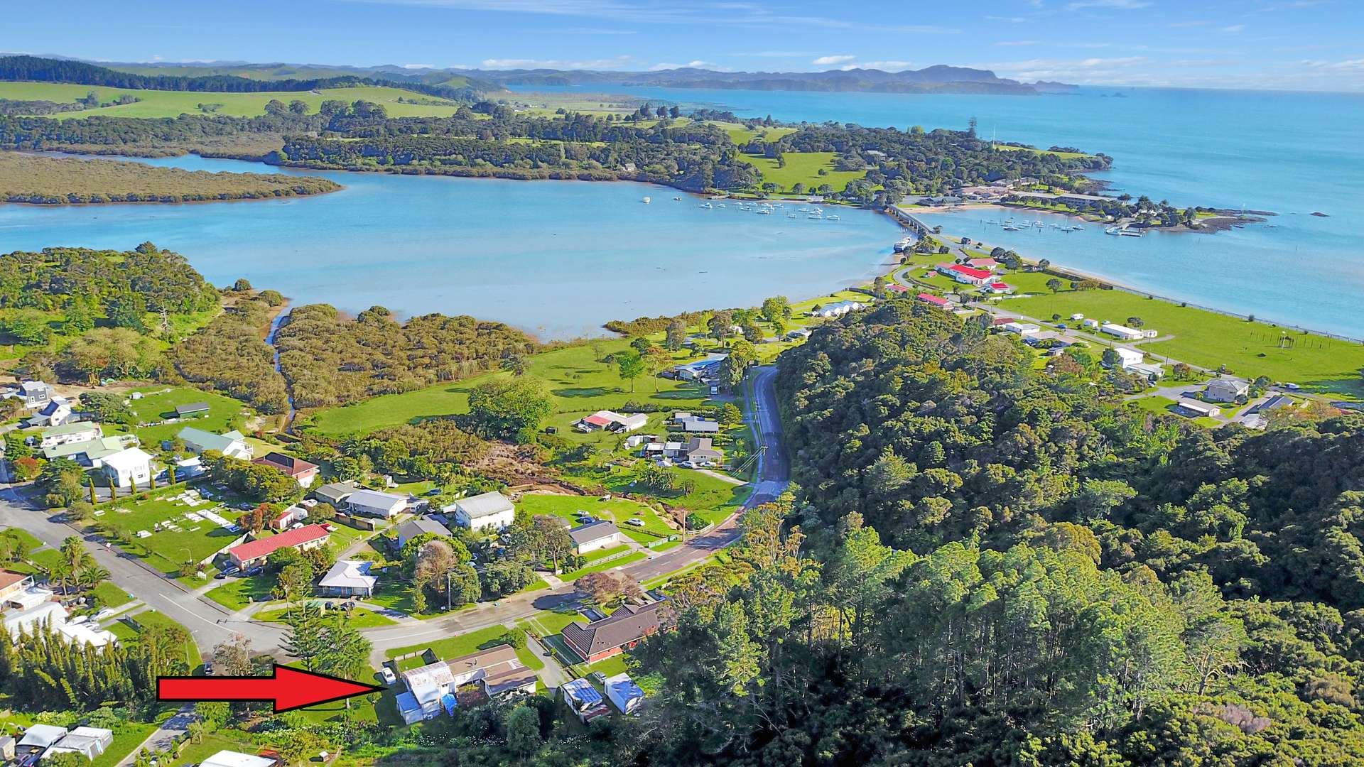 Paihia  Far North District  0200 photo 0